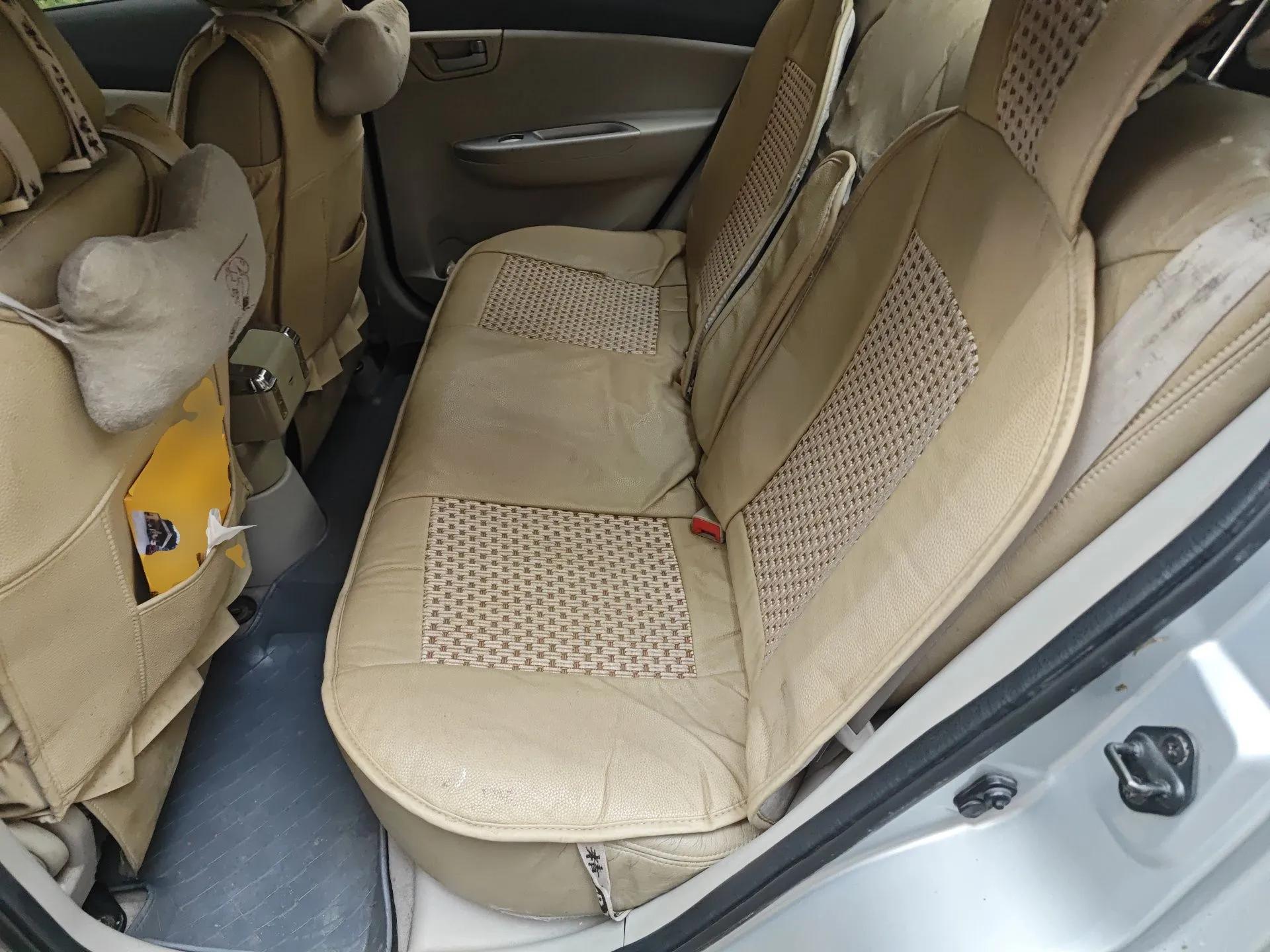 CHANGAN Alsvin V5 2012 1.5L Manual Dream Edition — миниатюра 18