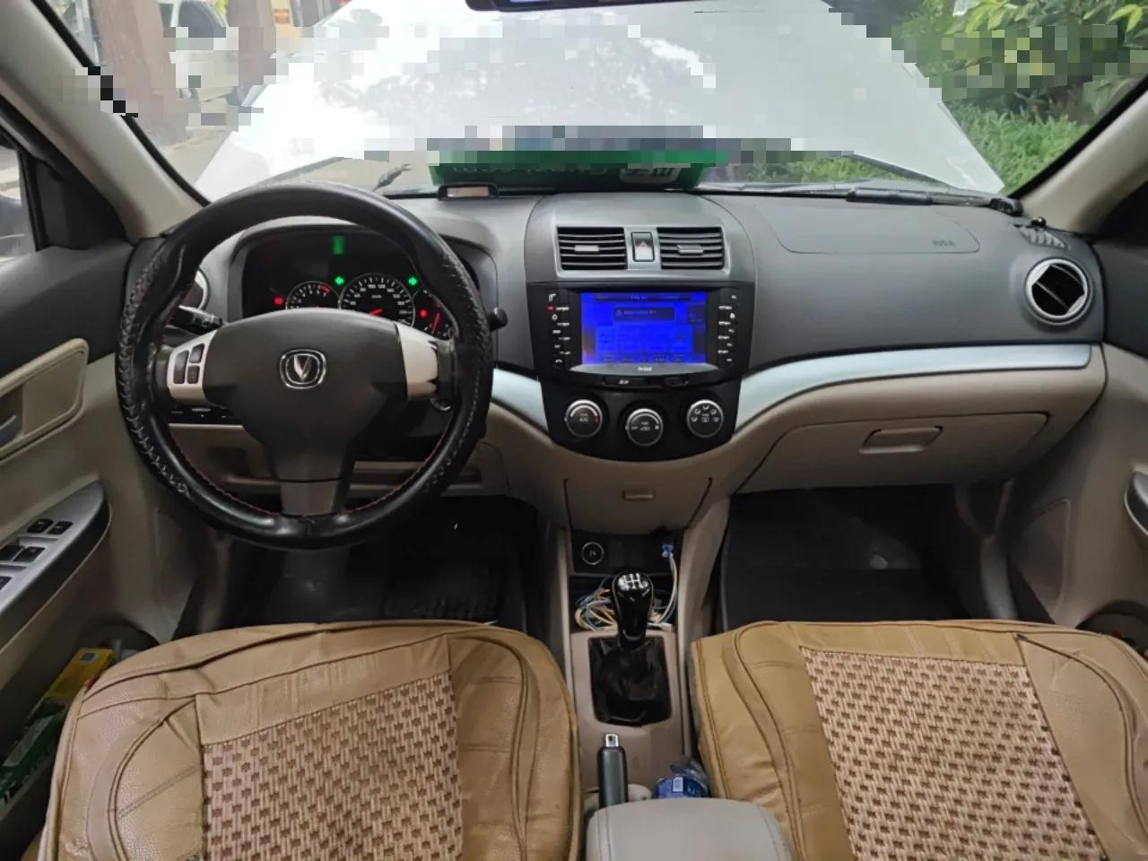 CHANGAN Alsvin V5 2012 1.5L Manual Dream Edition — миниатюра 10