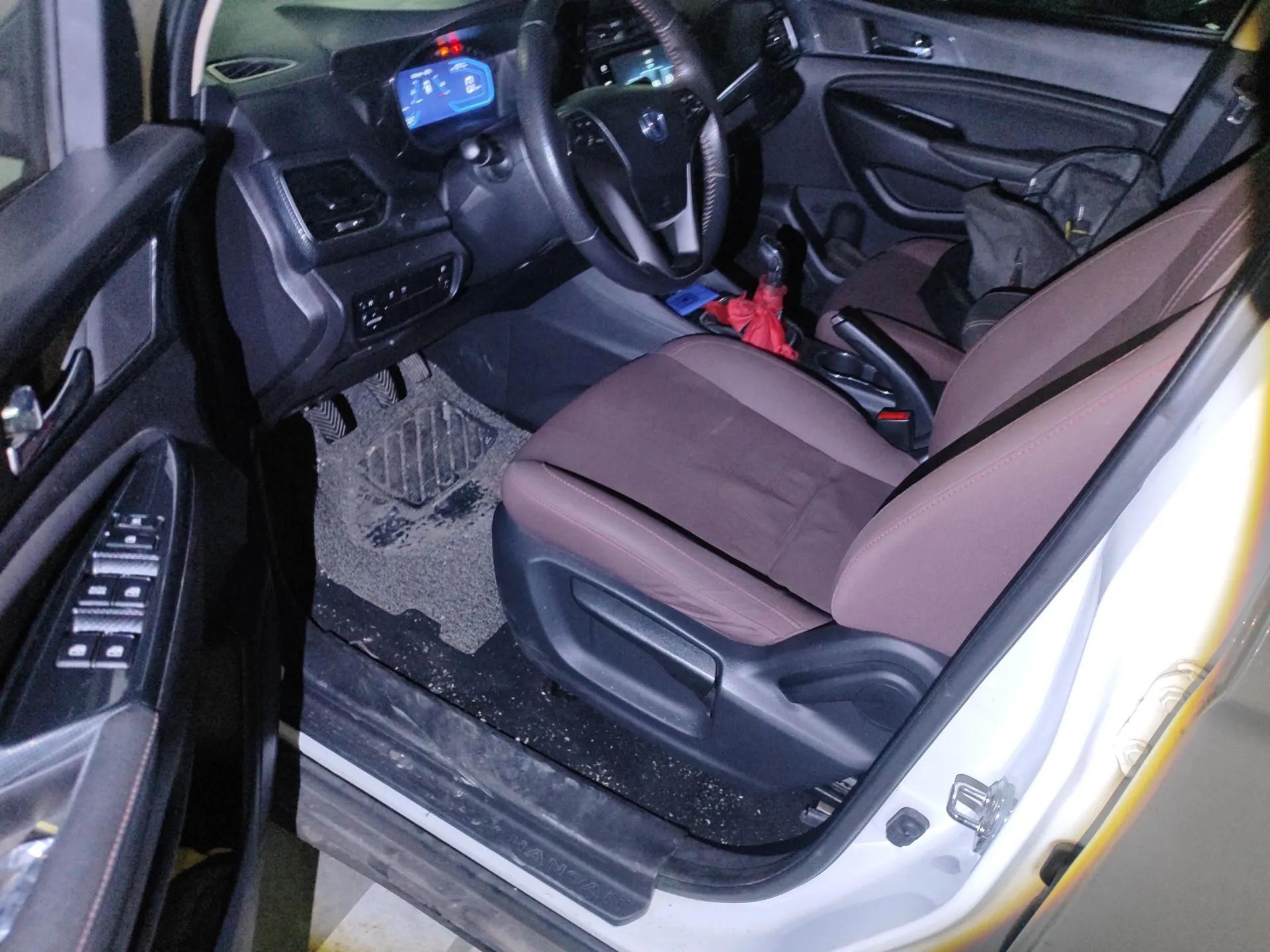 CHANGAN OSHAN A800 2017 1.6L Manual Comfort Model — миниатюра 17