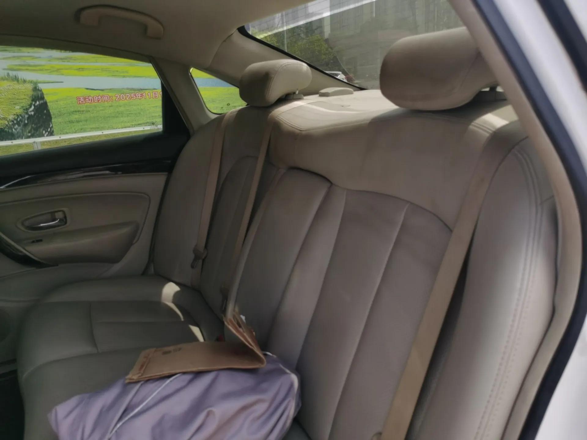 Dongfeng Aeolus A60 2016 1.5L Manual Luxury Version — миниатюра 18