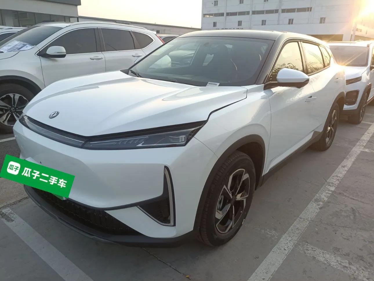 Dongfeng Aeolus L7 New Energy 2025 518 Comfort Edition — миниатюра 1