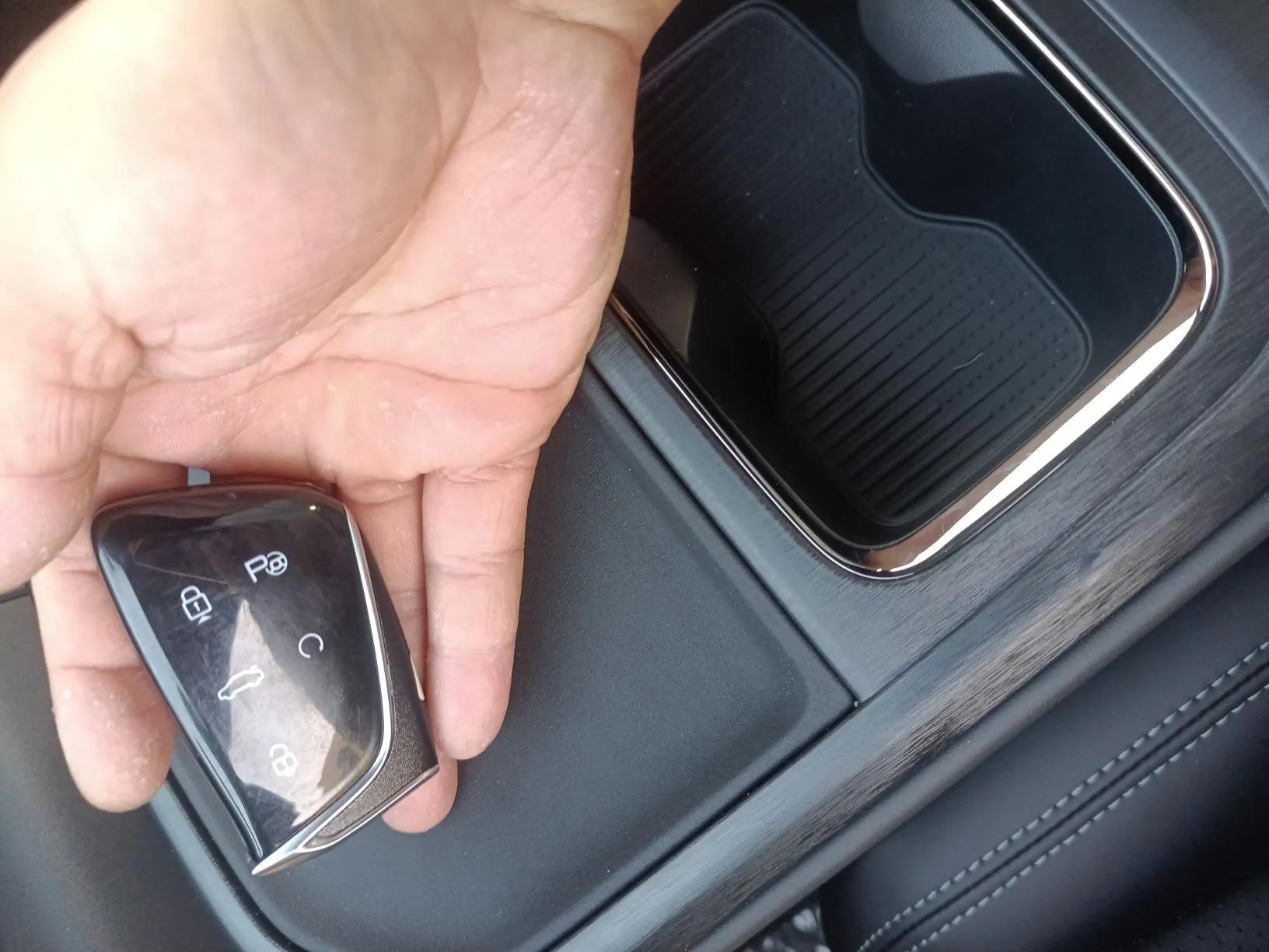 Dongfeng Aeolus L7 New Energy 2025 518 Comfort Edition — миниатюра 12