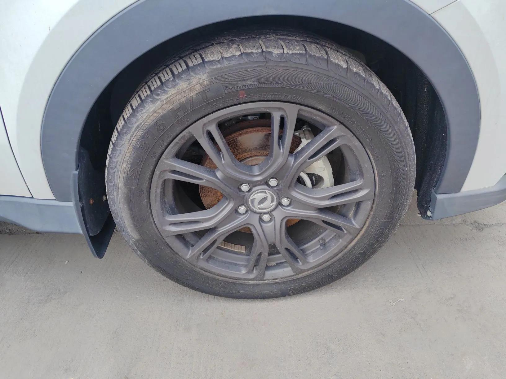 Dongfeng Fengon 580 New Energy 2019 1.8L PHEV Zhihao Model 7 Seats — миниатюра 8