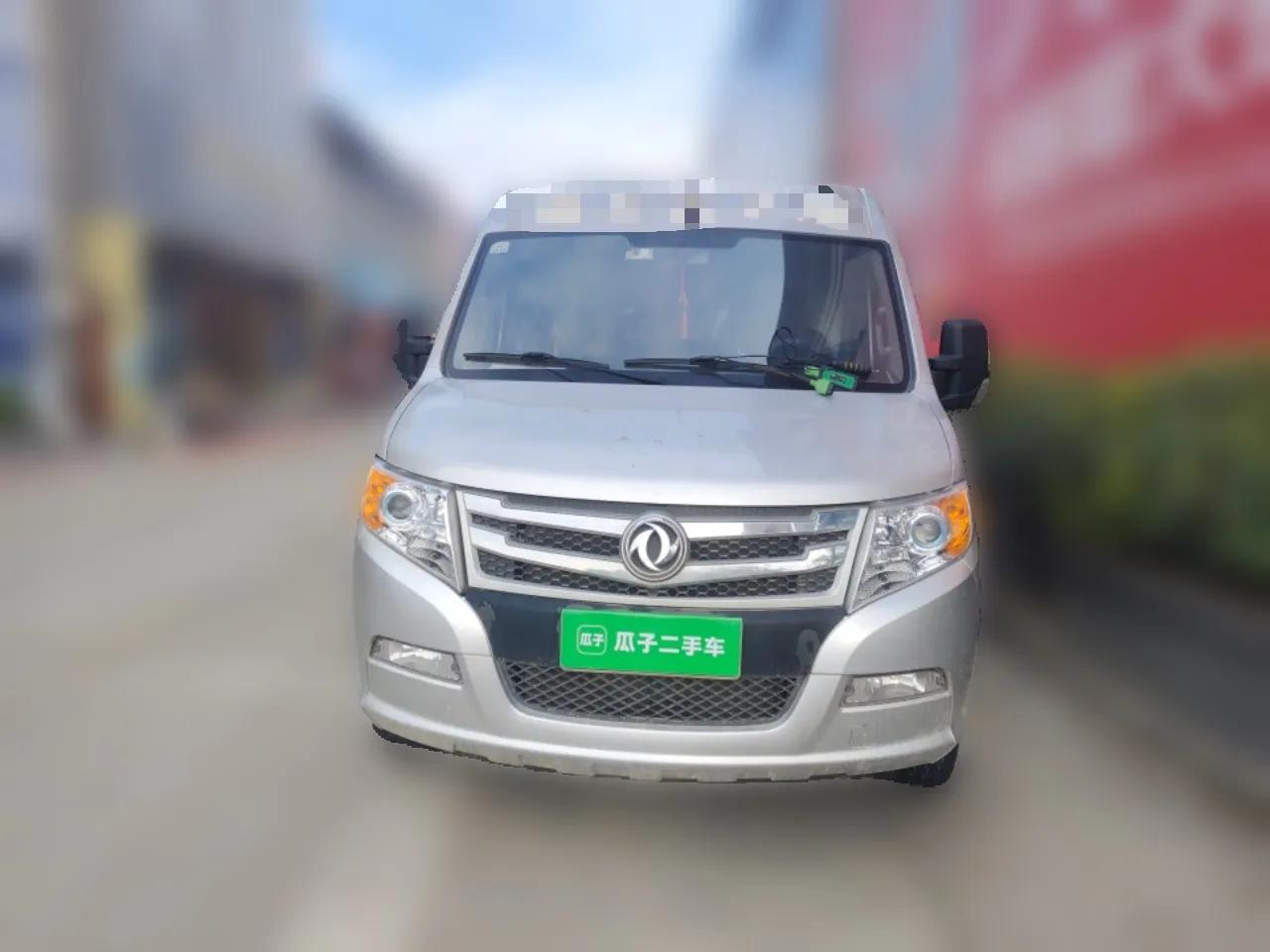 Dongfeng Yufeng 2021 2.3T V9 Logistics Vehicle Long Wheelbase Mid-Roof Design 6-9 Seats China V Emission Standard WP2.3 — миниатюра 2