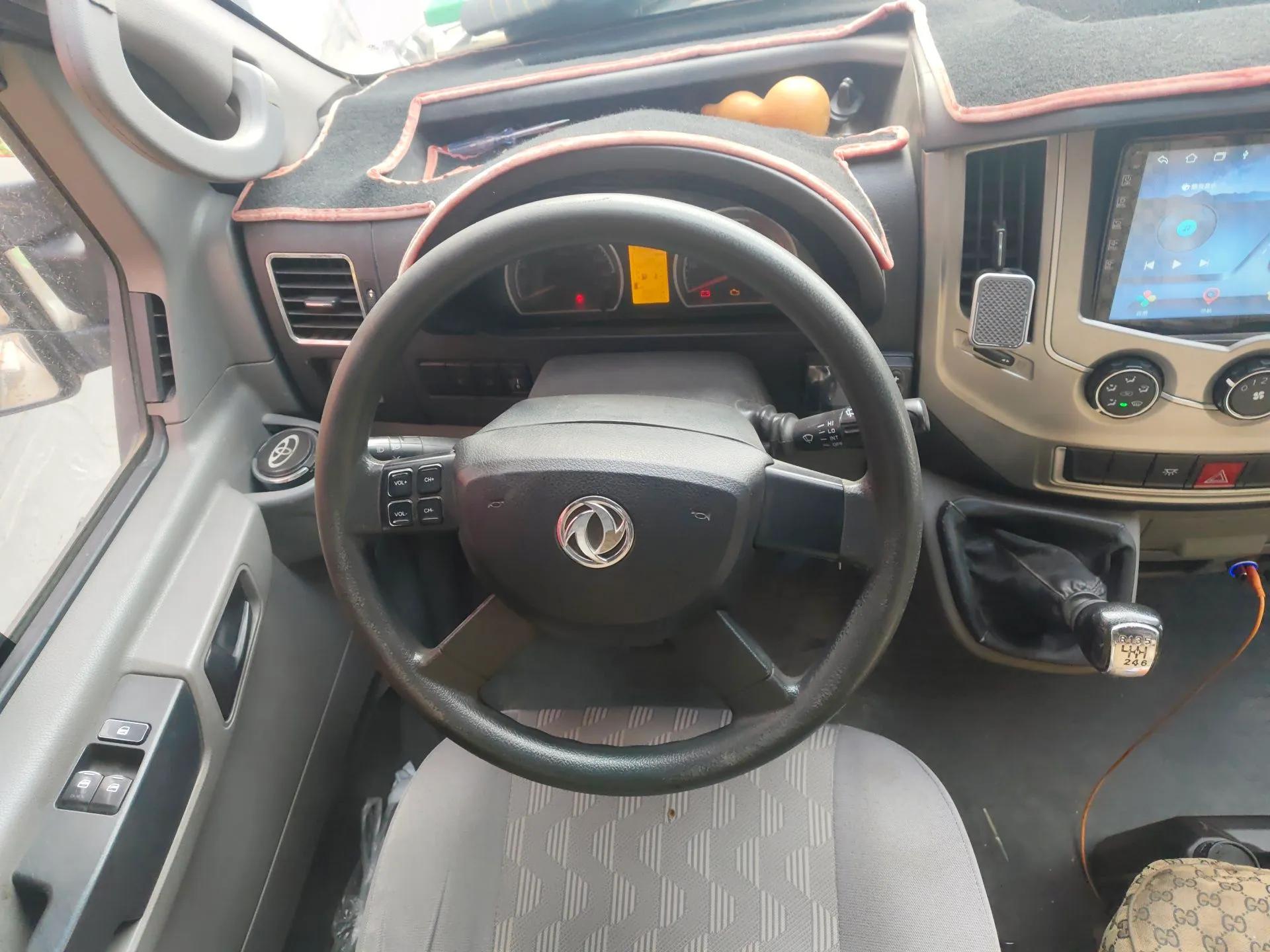 Dongfeng Yufeng 2021 2.3T V9 Logistics Vehicle Long Wheelbase Mid-Roof Design 6-9 Seats China V Emission Standard WP2.3 — миниатюра 11
