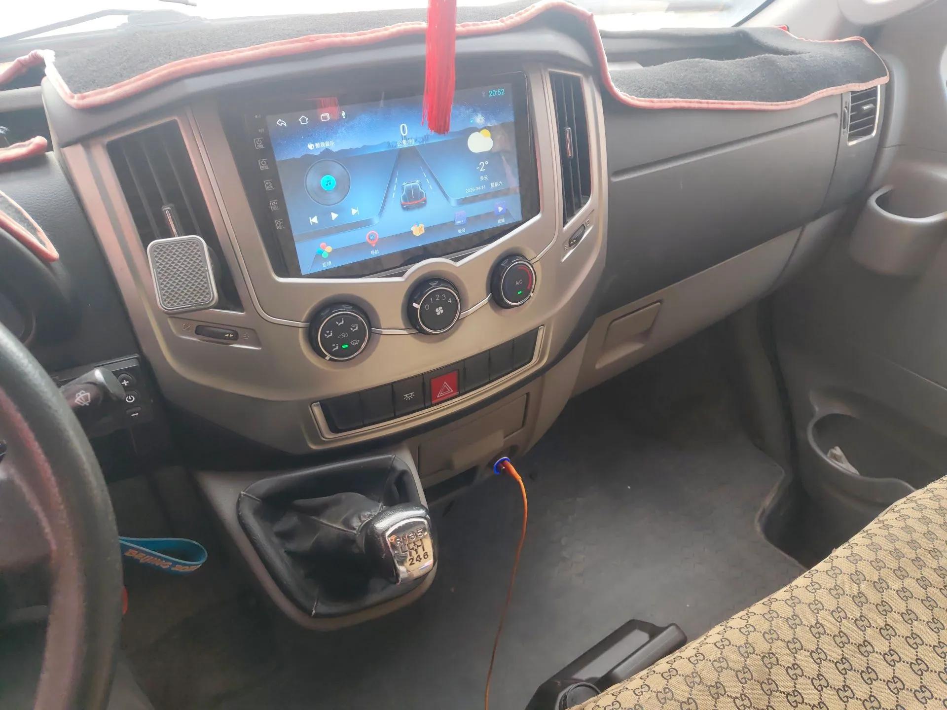Dongfeng Yufeng 2021 2.3T V9 Logistics Vehicle Long Wheelbase Mid-Roof Design 6-9 Seats China V Emission Standard WP2.3 — миниатюра 14