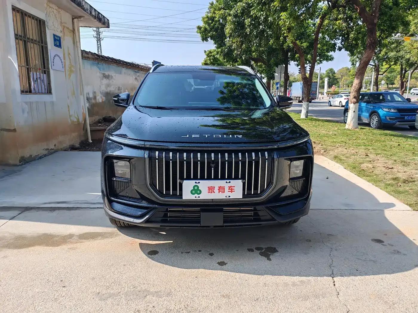 Jetour X90 PRO 2024 2.0T DCT Premium Edition 7-seater — миниатюра 2