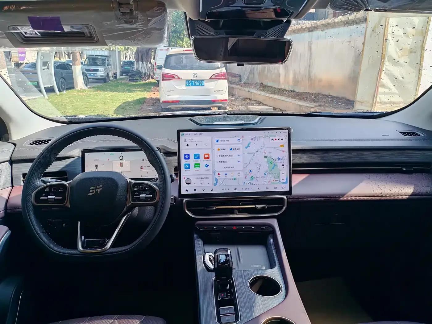 Jetour X90 PRO 2024 2.0T DCT Premium Edition 7-seater — миниатюра 15