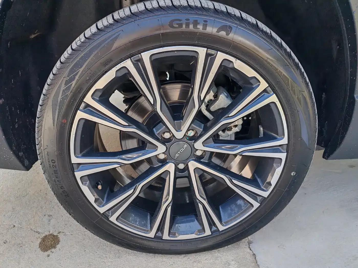 Jetour X90 PRO 2024 2.0T DCT Premium Edition 7-seater — миниатюра 17