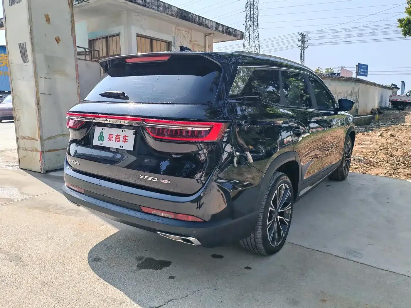 Jetour X90 PRO 2024 2.0T DCT Premium Edition 7-seater — миниатюра 6