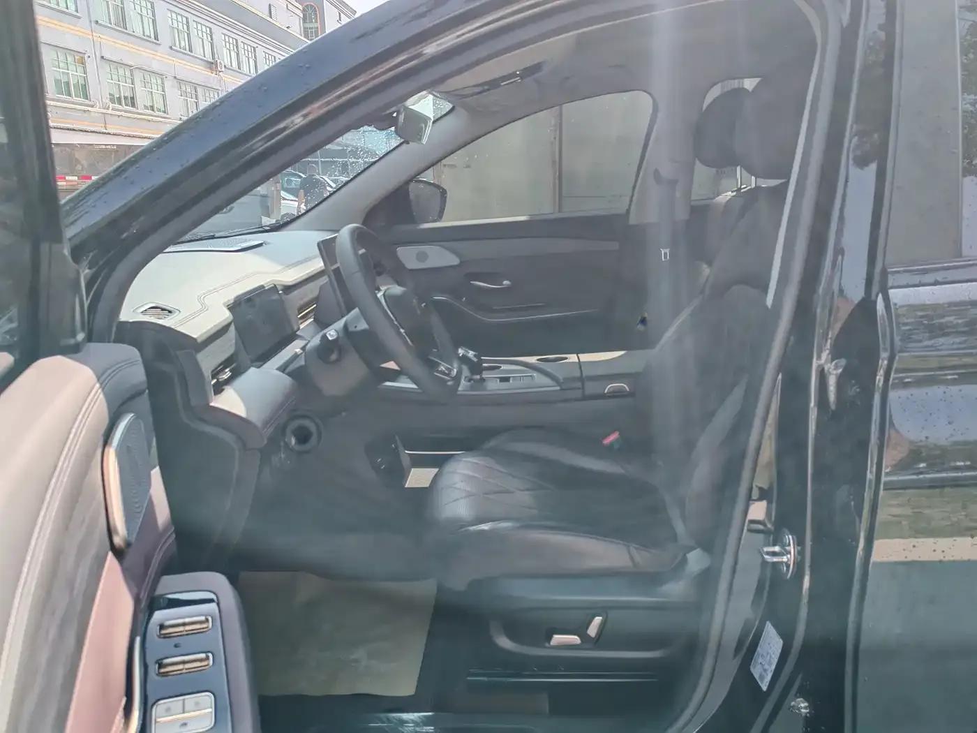 Jetour X90 PRO 2024 2.0T DCT Premium Edition 7-seater — миниатюра 10