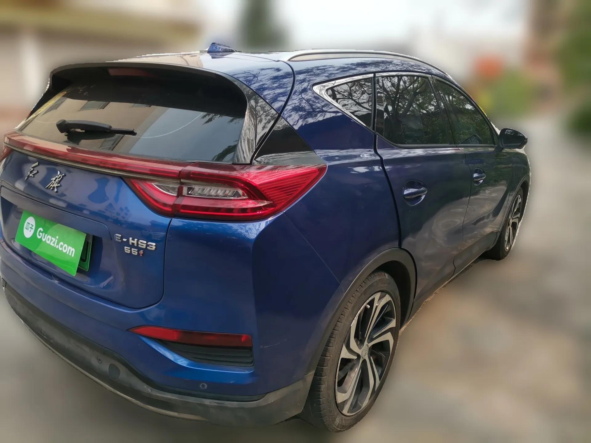 Hongqi E-HS3 2019 Zhilian Qiyue Two-Wheel Drive Version — миниатюра 6