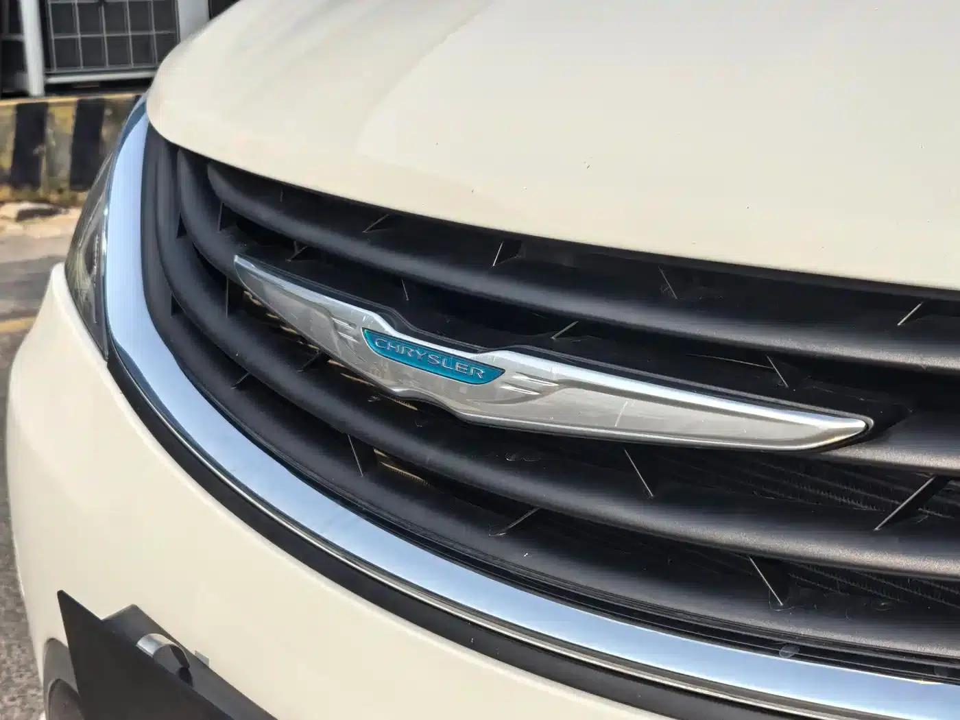 2018 Chrysler Grand Voyager PHEV (Imported) 3.6L Plug-in Hybrid — миниатюра 5