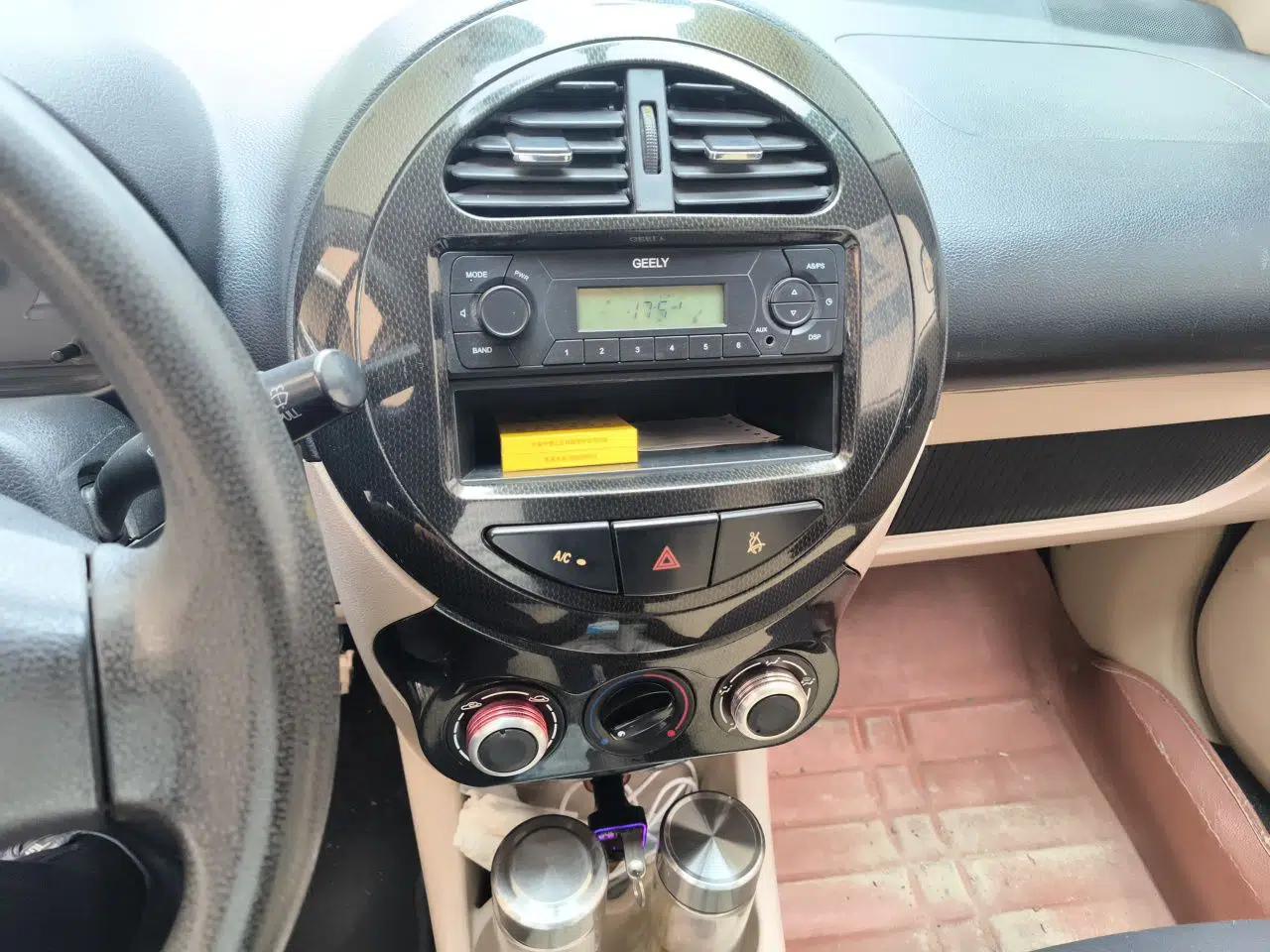 Geely Auto Panda Classic 2011 1.0L Manual Standard Edition — миниатюра 14