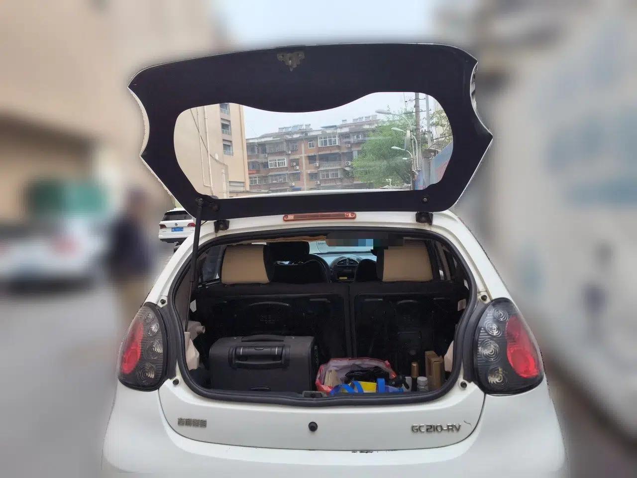 Geely Auto Panda Classic 2011 1.0L Manual Standard Edition — миниатюра 20