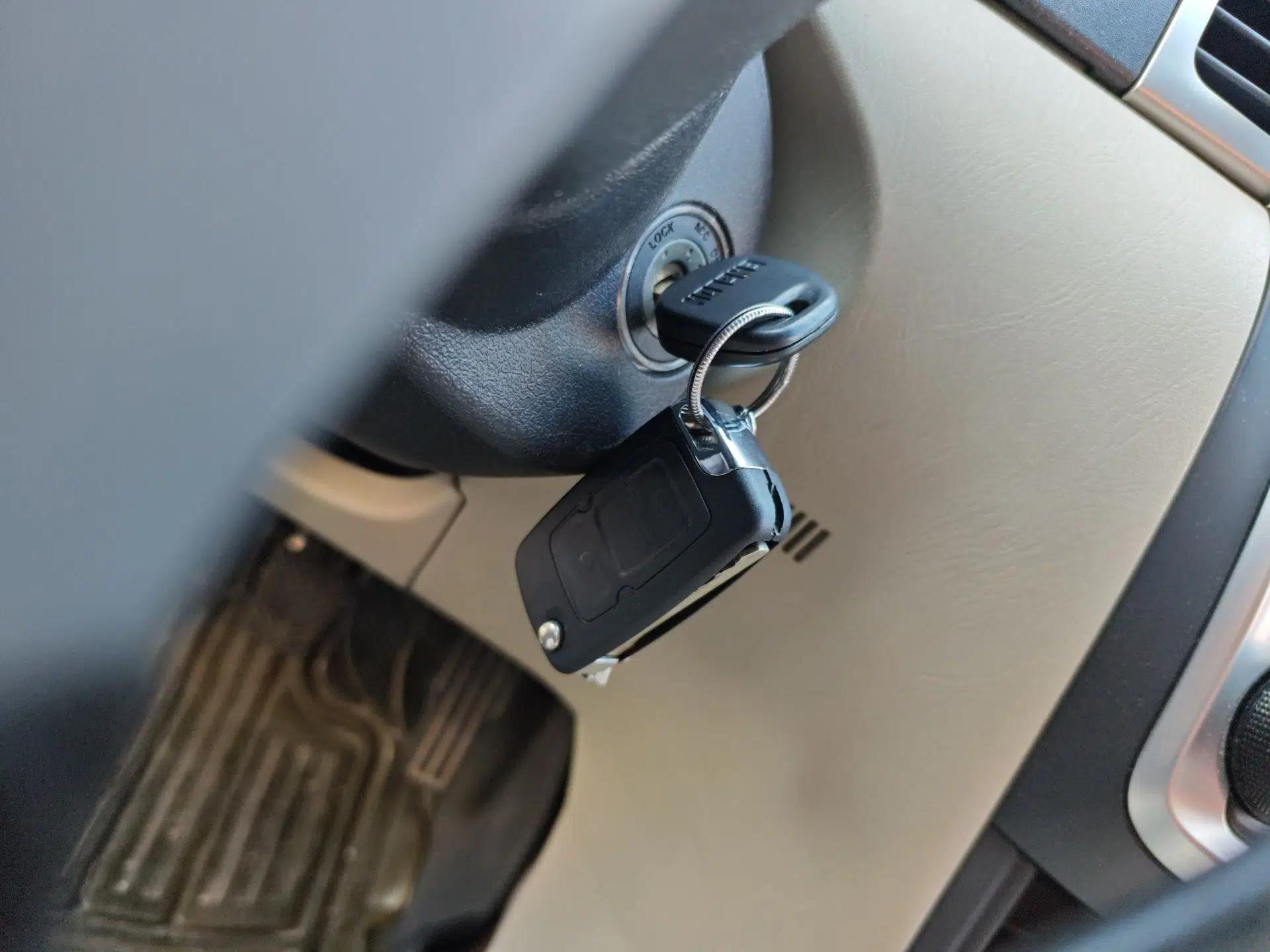 Geely Auto Ocean 2015 1.5L Manual Elite Model — миниатюра 9