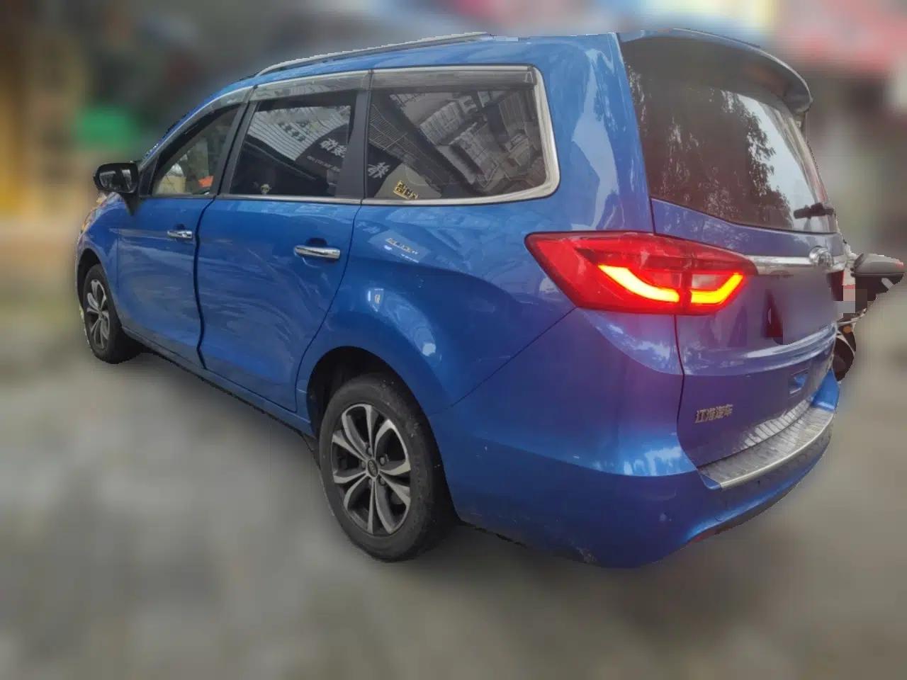 JAC Group Refine R3 2018 1.6L Manual Luxury Sunroof Model — миниатюра 4