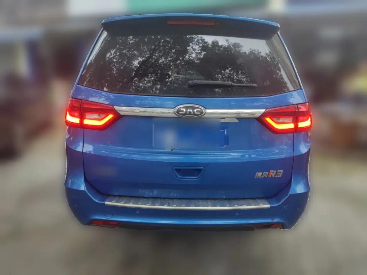 JAC Group Refine R3 2018 1.6L Manual Luxury Sunroof Model — миниатюра 5