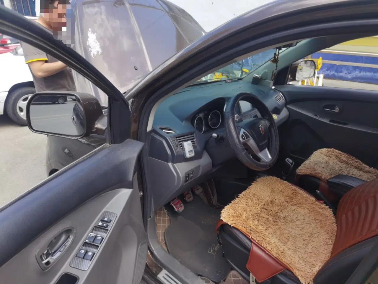 Jinbei Zhishang S30 2015 1.5L Manual Elite Model — миниатюра 17