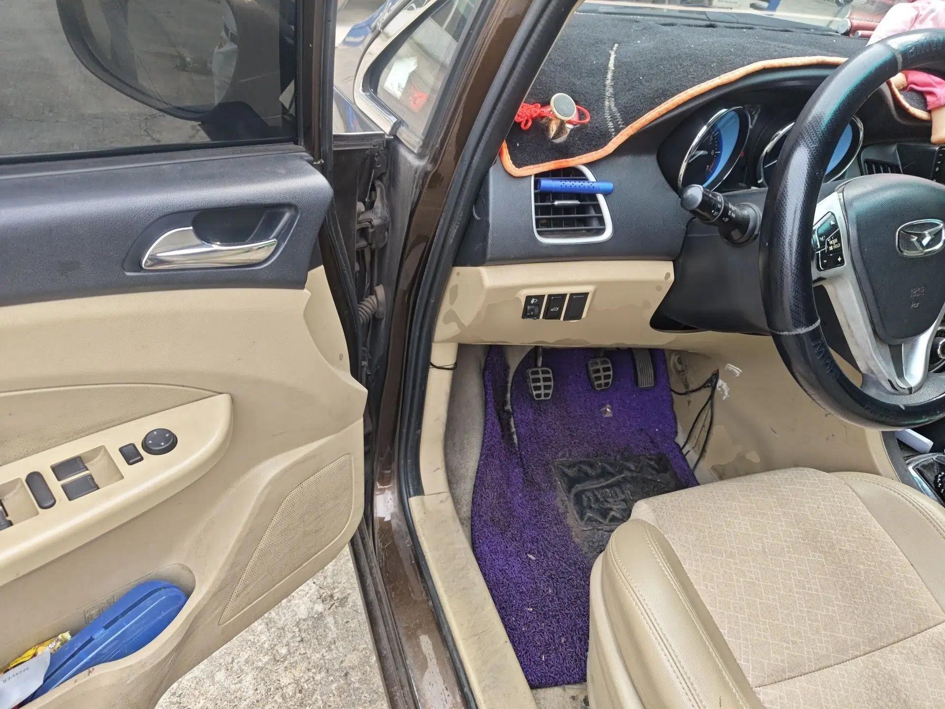 Cowin C3 2015 1.5L Manual Blue Diamond Model — миниатюра 17