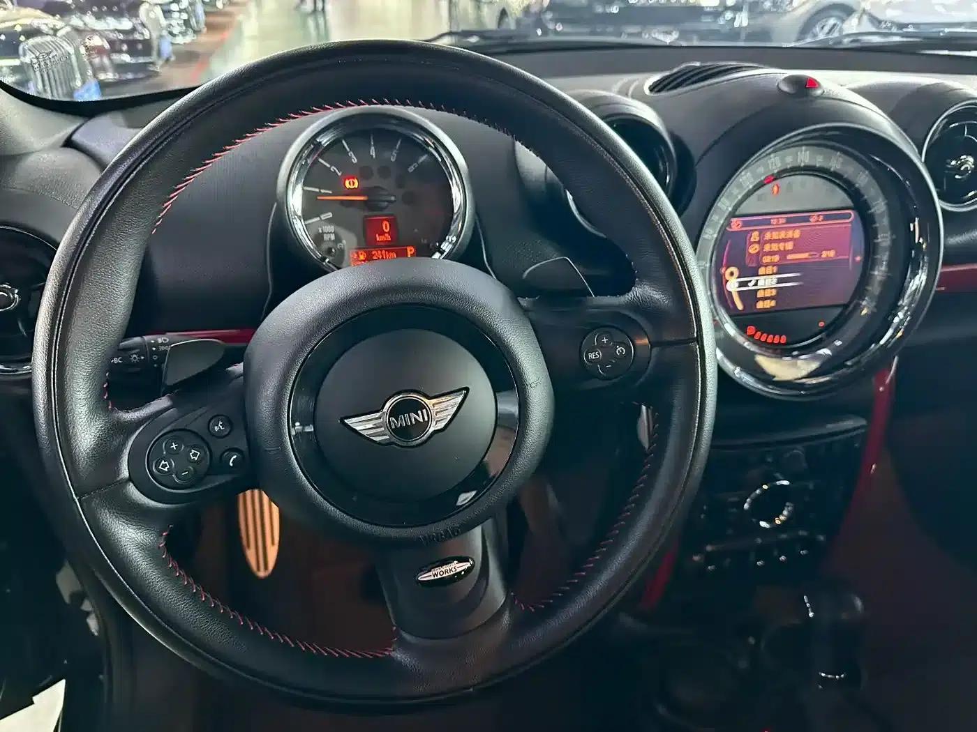 MINI JCW COUNTRYMAN 2014 1.6T JOHN COOPER WORKS A — миниатюра 5
