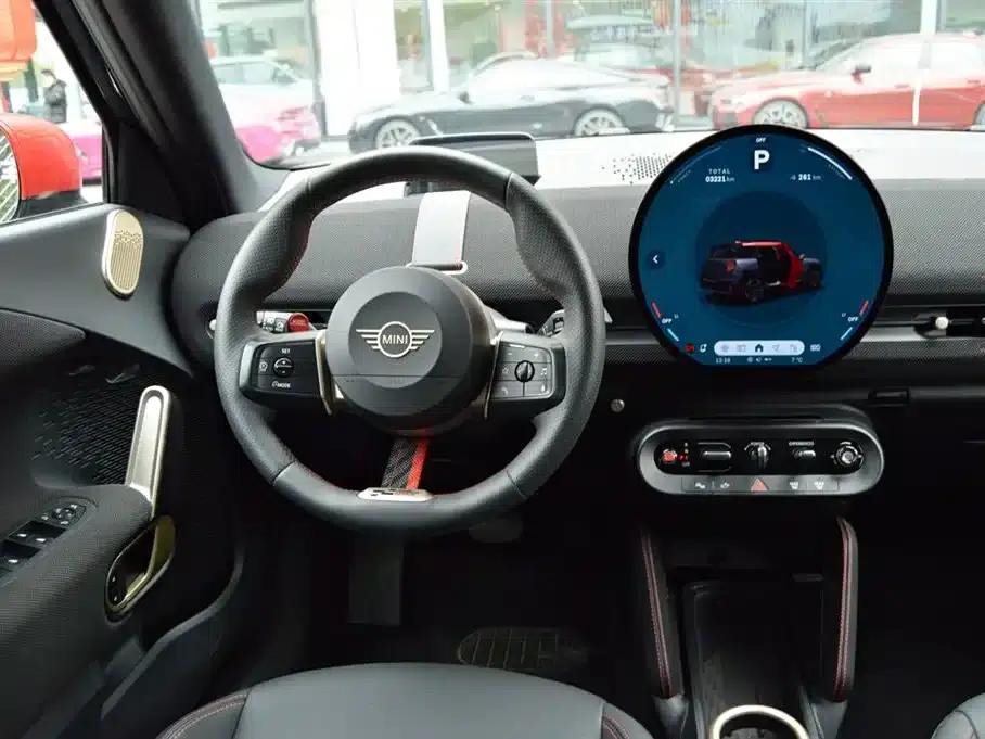 2025 JCW Aceman Electric MINI (JOHN COOPER WORKS) — миниатюра 14
