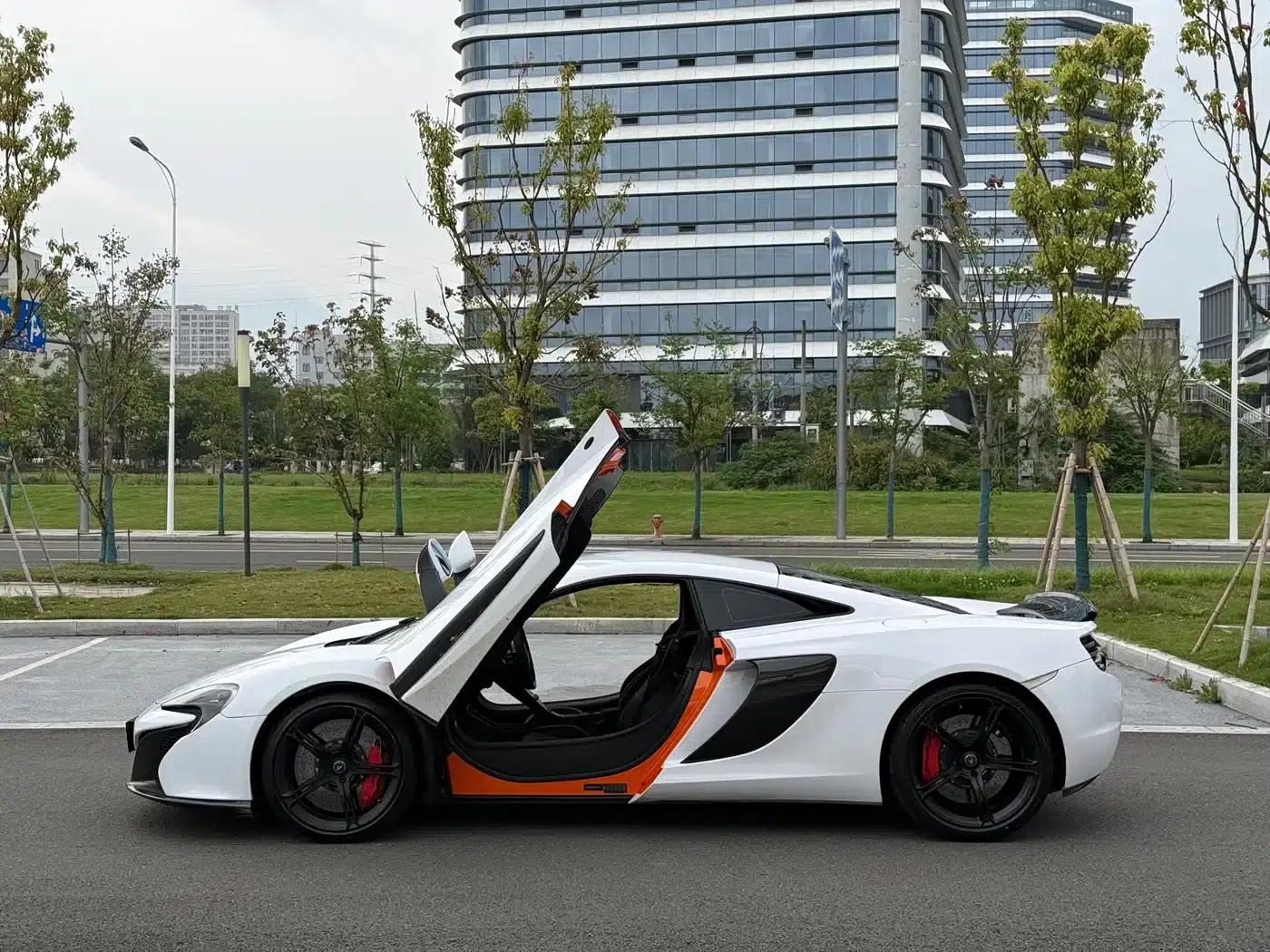 McLaren 650S 2014 3.8T Coupe — миниатюра 12