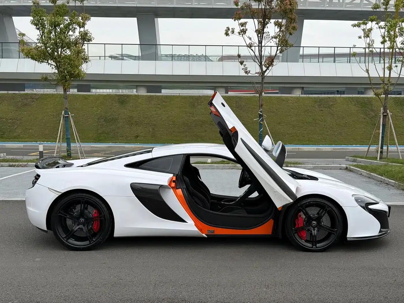 McLaren 650S 2014 3.8T Coupe — миниатюра 16