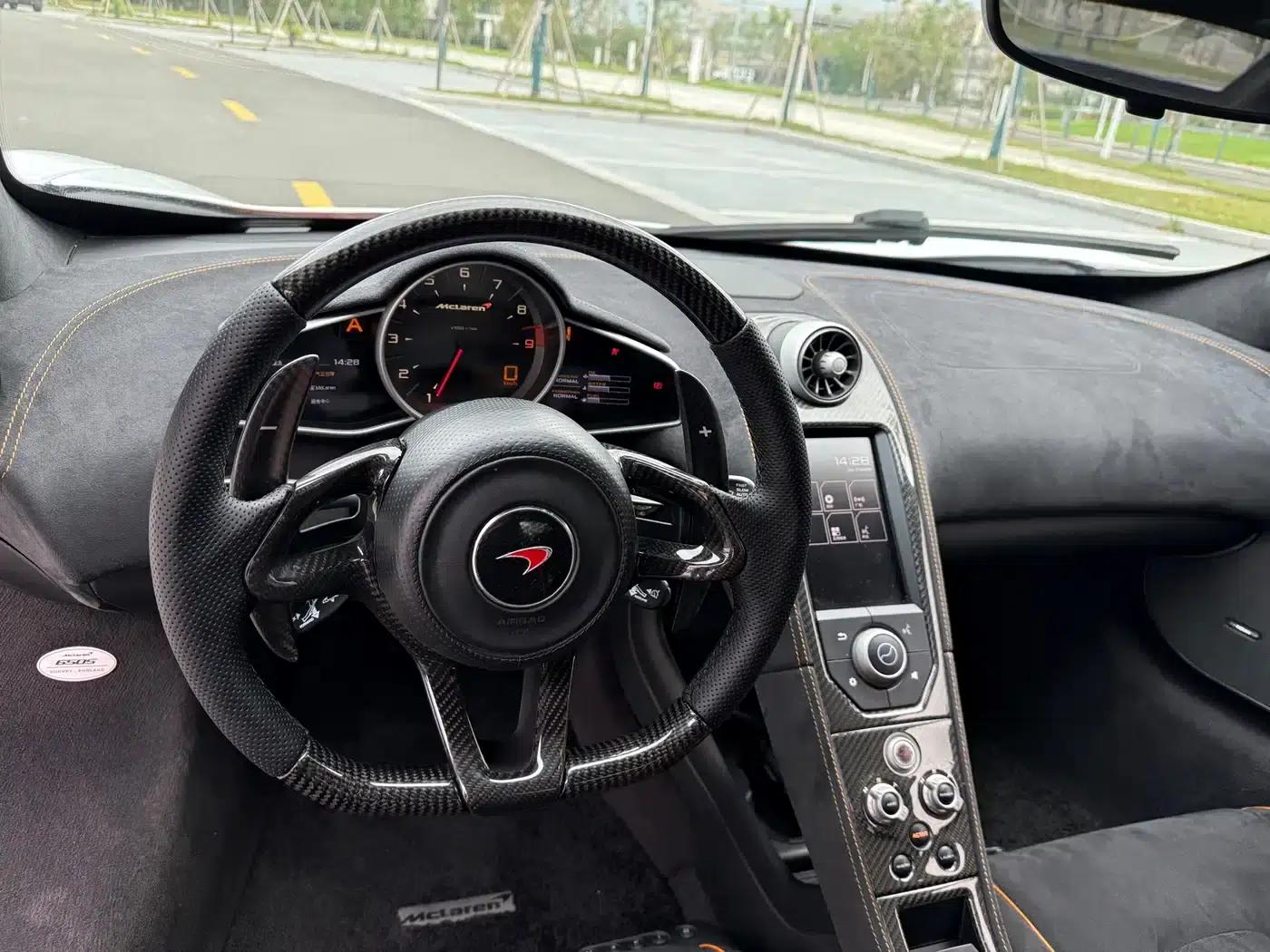 McLaren 650S 2014 3.8T Coupe — миниатюра 20