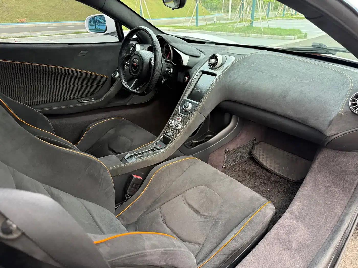 McLaren 650S 2014 3.8T Coupe — миниатюра 23