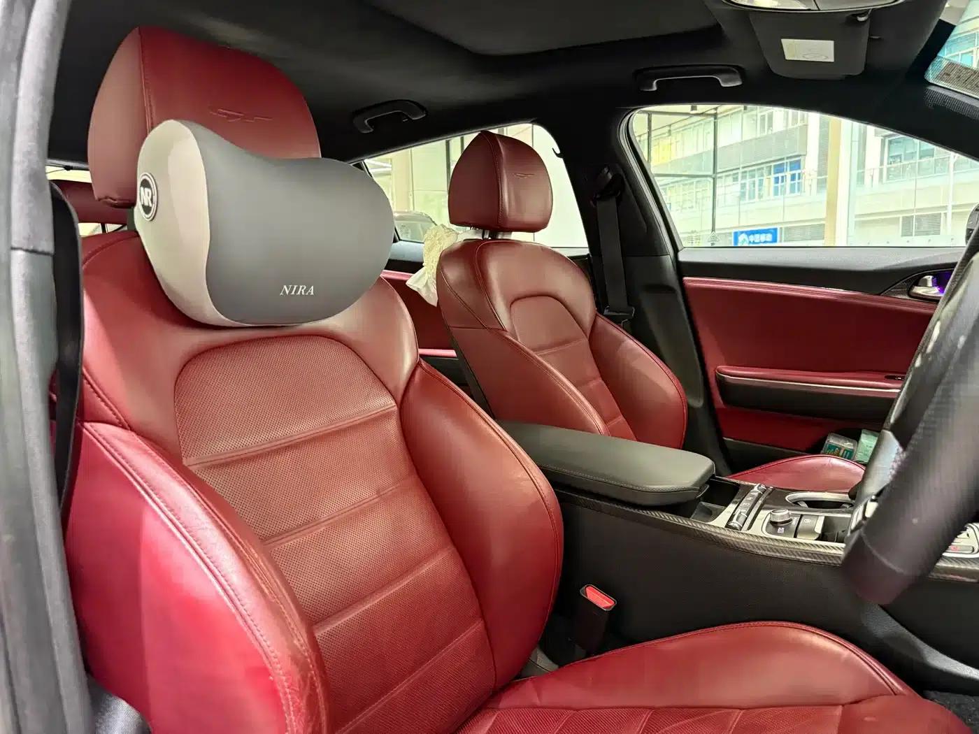Stinger 2018 3.3T Automatic — миниатюра 5