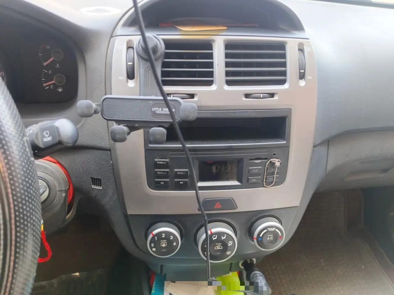 Kia Cerato 2012 1.6L MT GL — миниатюра 14