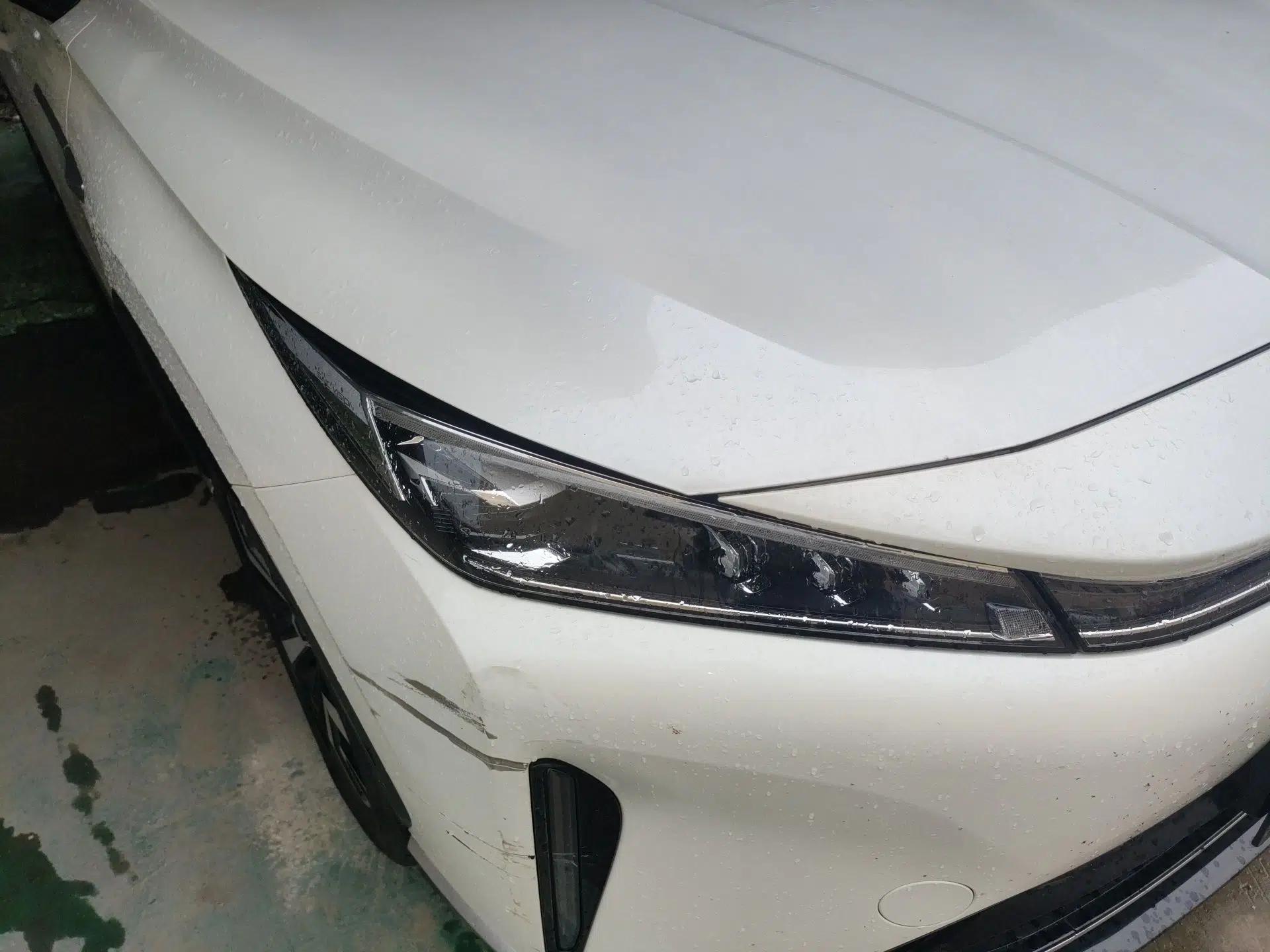 Roewe D5X DMH 2024 135 Tech Edition — миниатюра 7