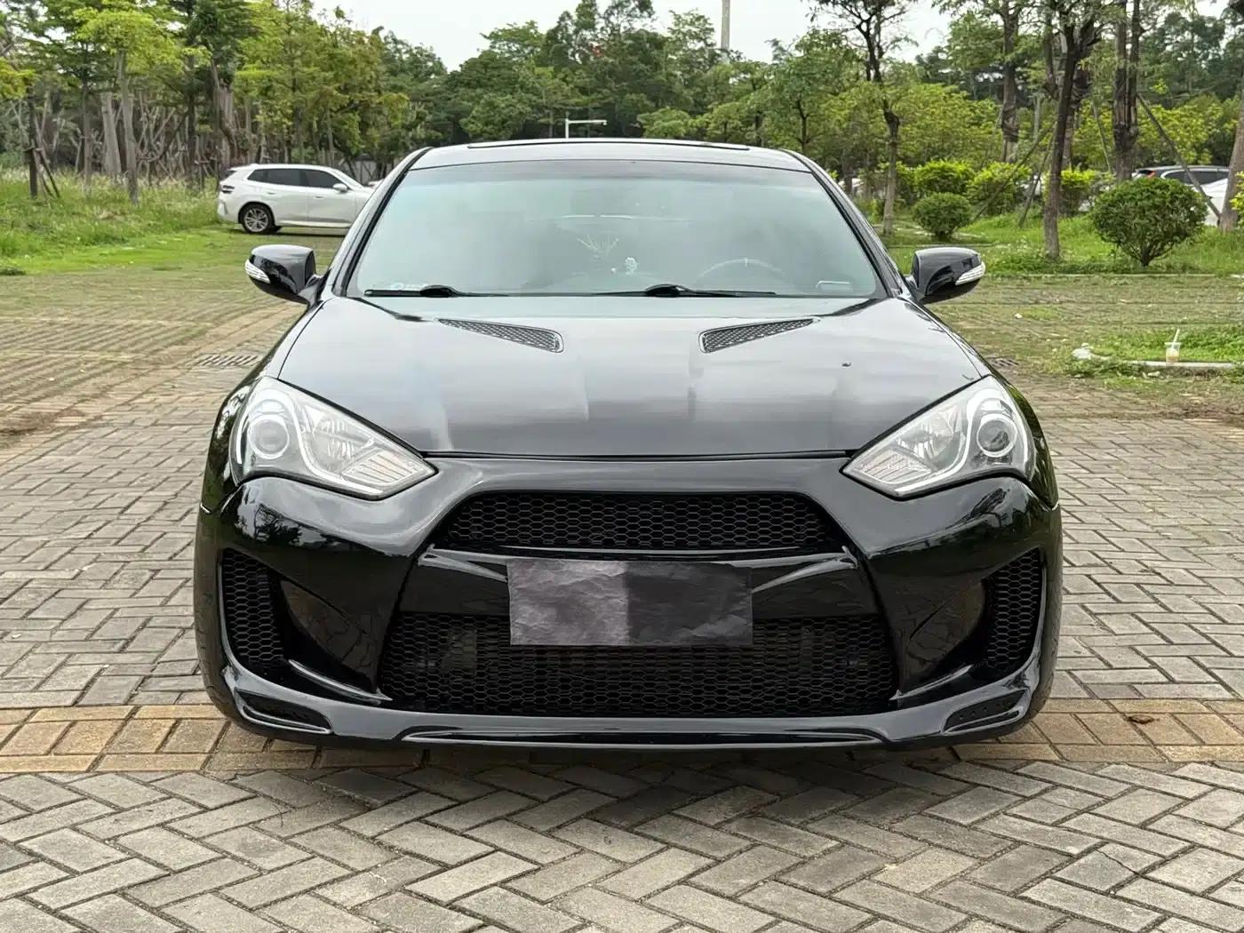 Genesis Coupe 2012 2.0T Automatic Luxury Edition — миниатюра 2