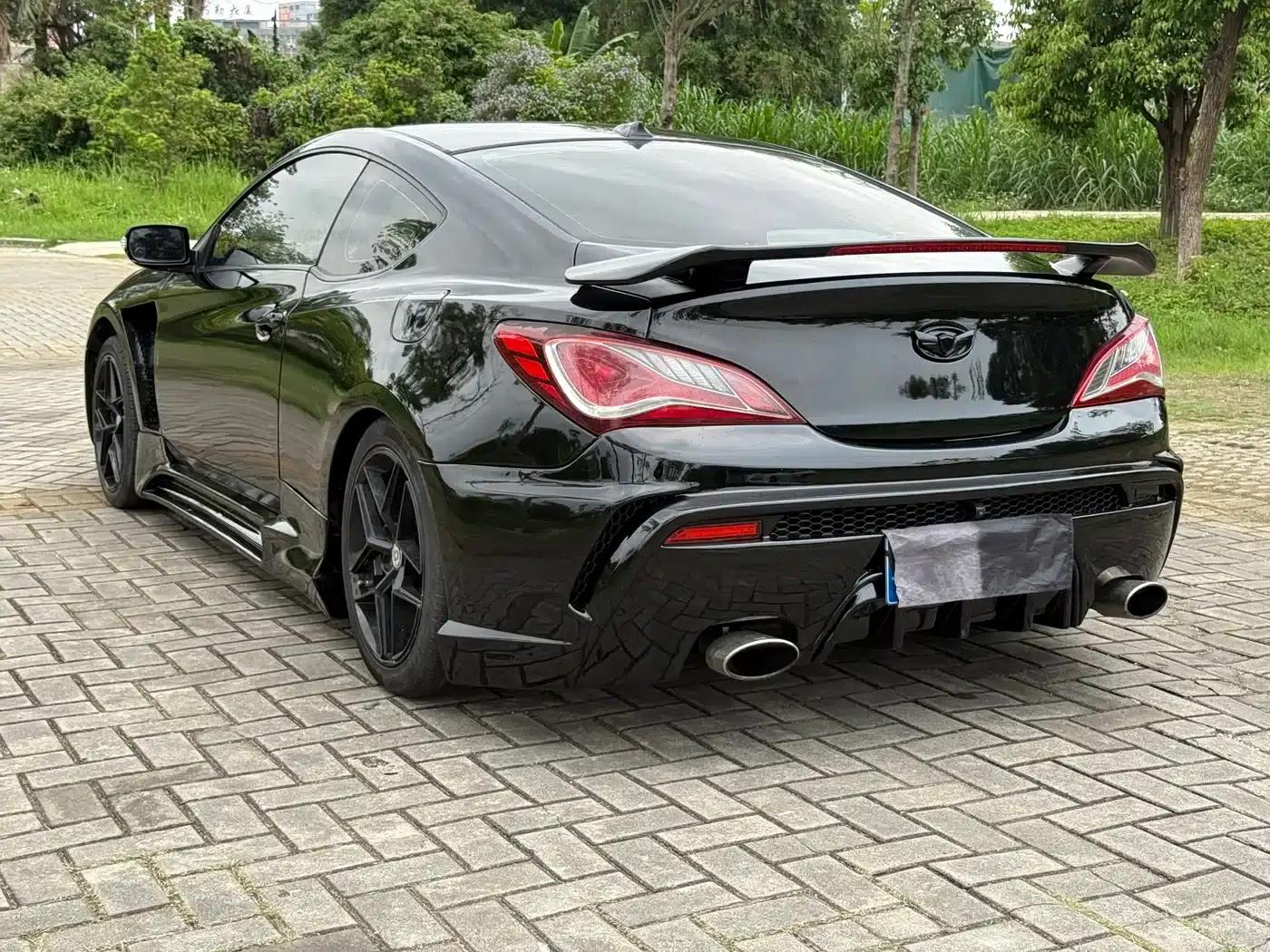 Genesis Coupe 2012 2.0T Automatic Luxury Edition — миниатюра 8