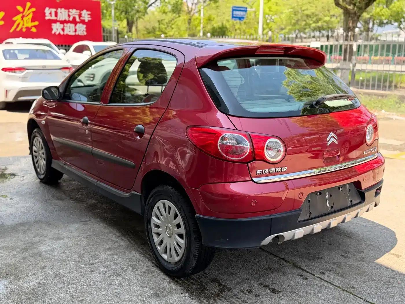 Citroën C2 2013 CROSS 1.4L Manual Sport — миниатюра 4