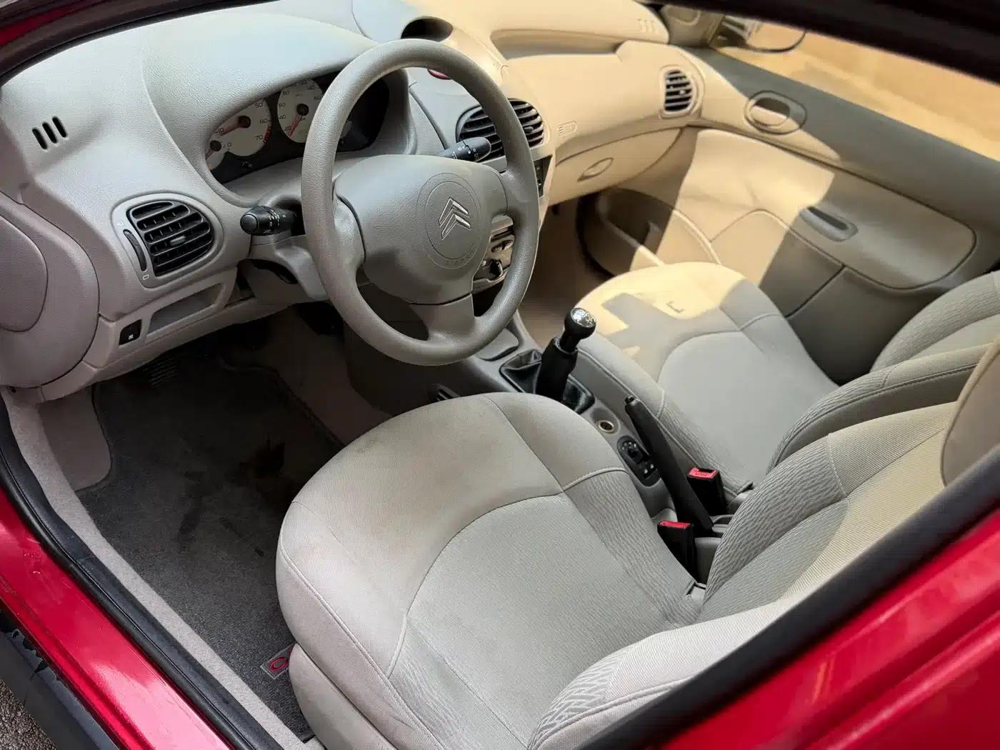 Citroën C2 2013 CROSS 1.4L Manual Sport — миниатюра 8