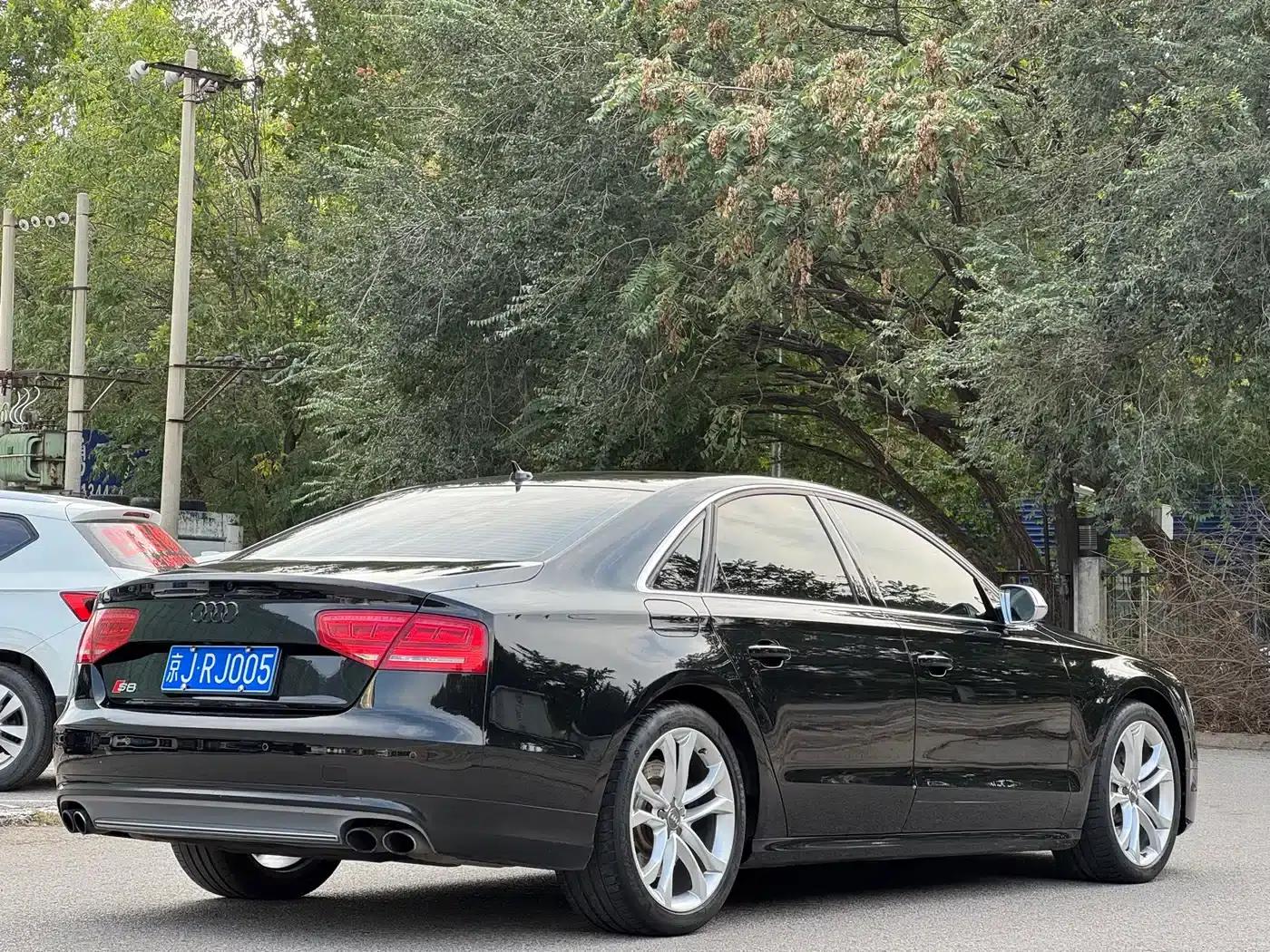 2013 Audi S8 4.0TFSI quattro — миниатюра 2