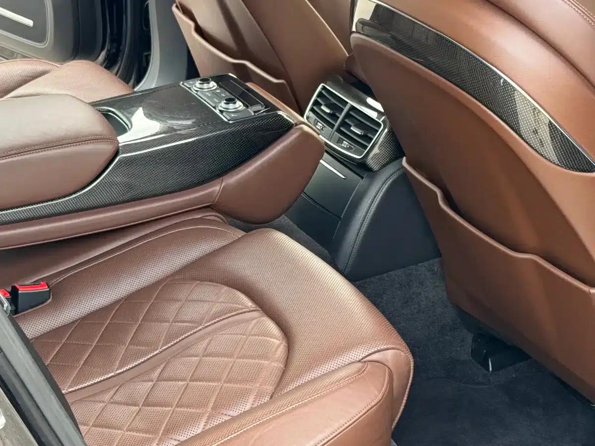 2013 Audi S8 4.0TFSI quattro — миниатюра 12
