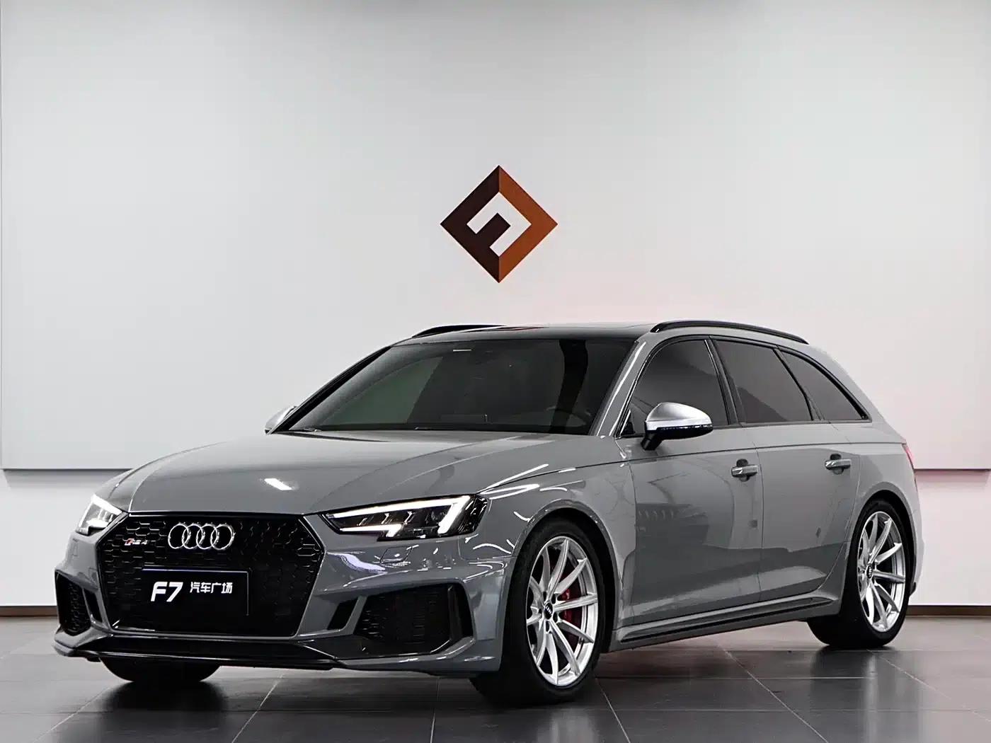 Audi RS 4 2019 RS 4 2.9T Avant — миниатюра 1