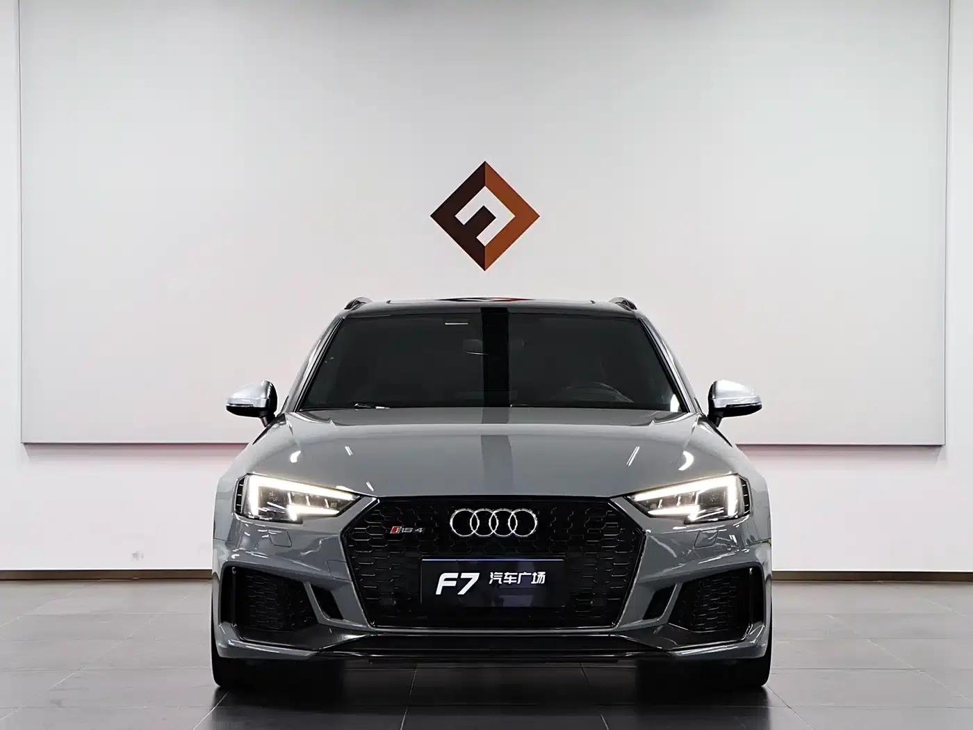 Audi RS 4 2019 RS 4 2.9T Avant — миниатюра 2