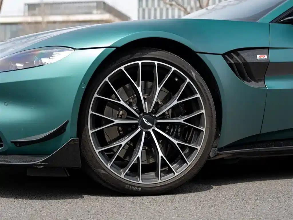 2022 V8 Vantage 4.0T V8 F1 Edition Coupe — миниатюра 8