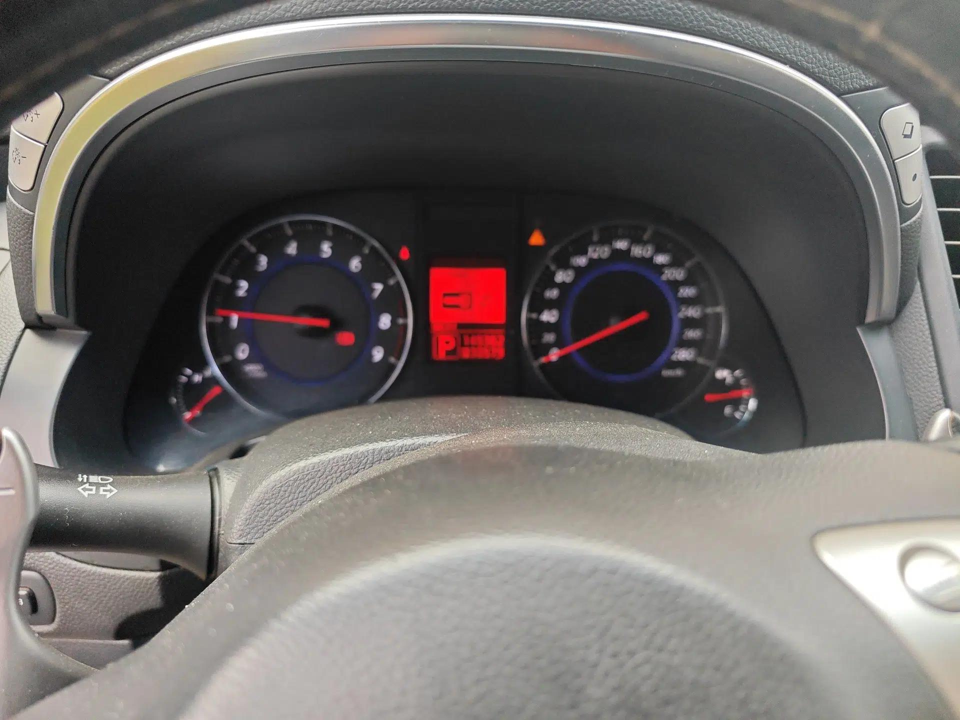Infiniti FX 2011 FX35 Jinshang Overdrive Edition — миниатюра 12