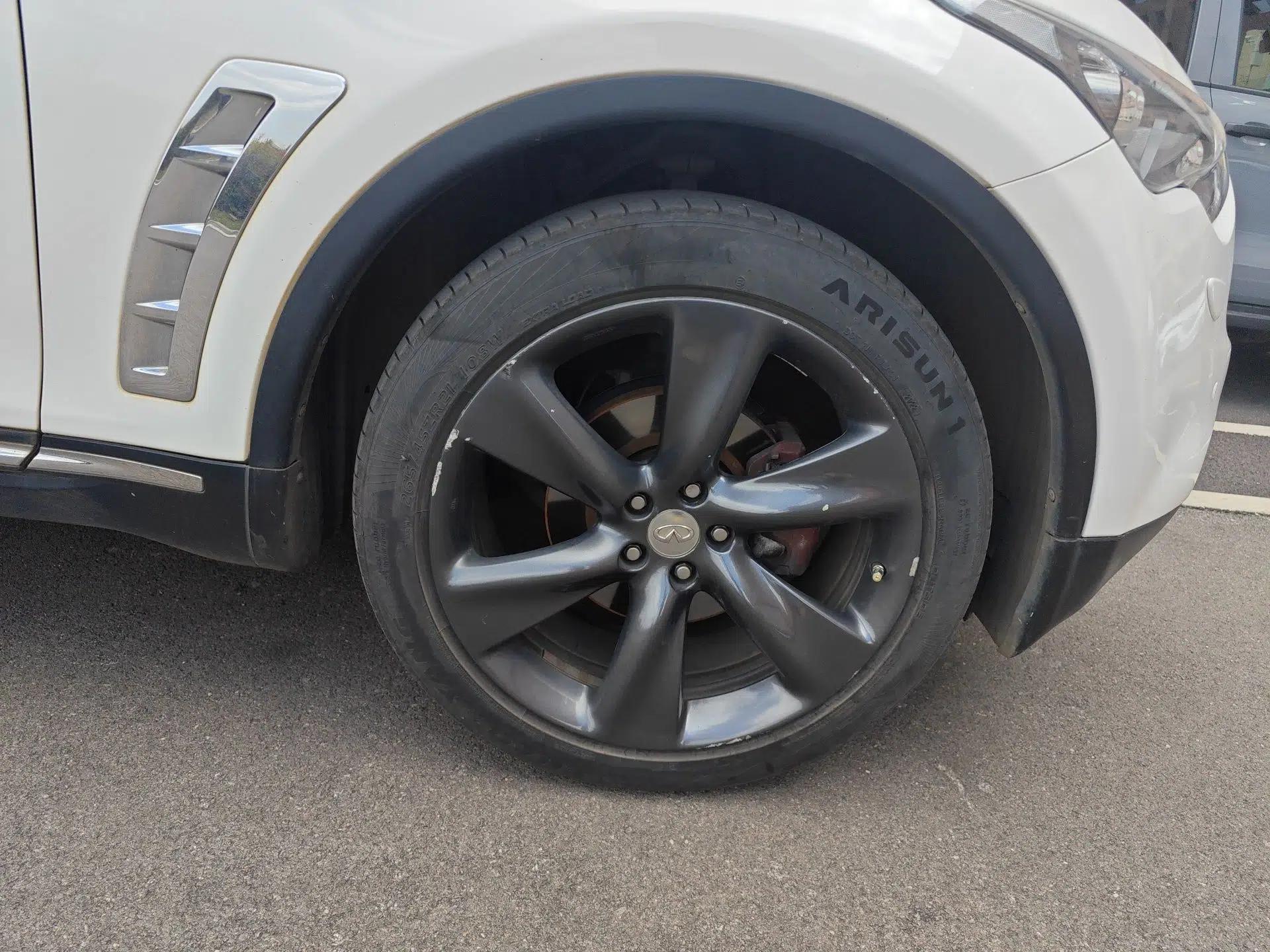 Infiniti FX 2011 FX35 Jinshang Overdrive Edition — миниатюра 8