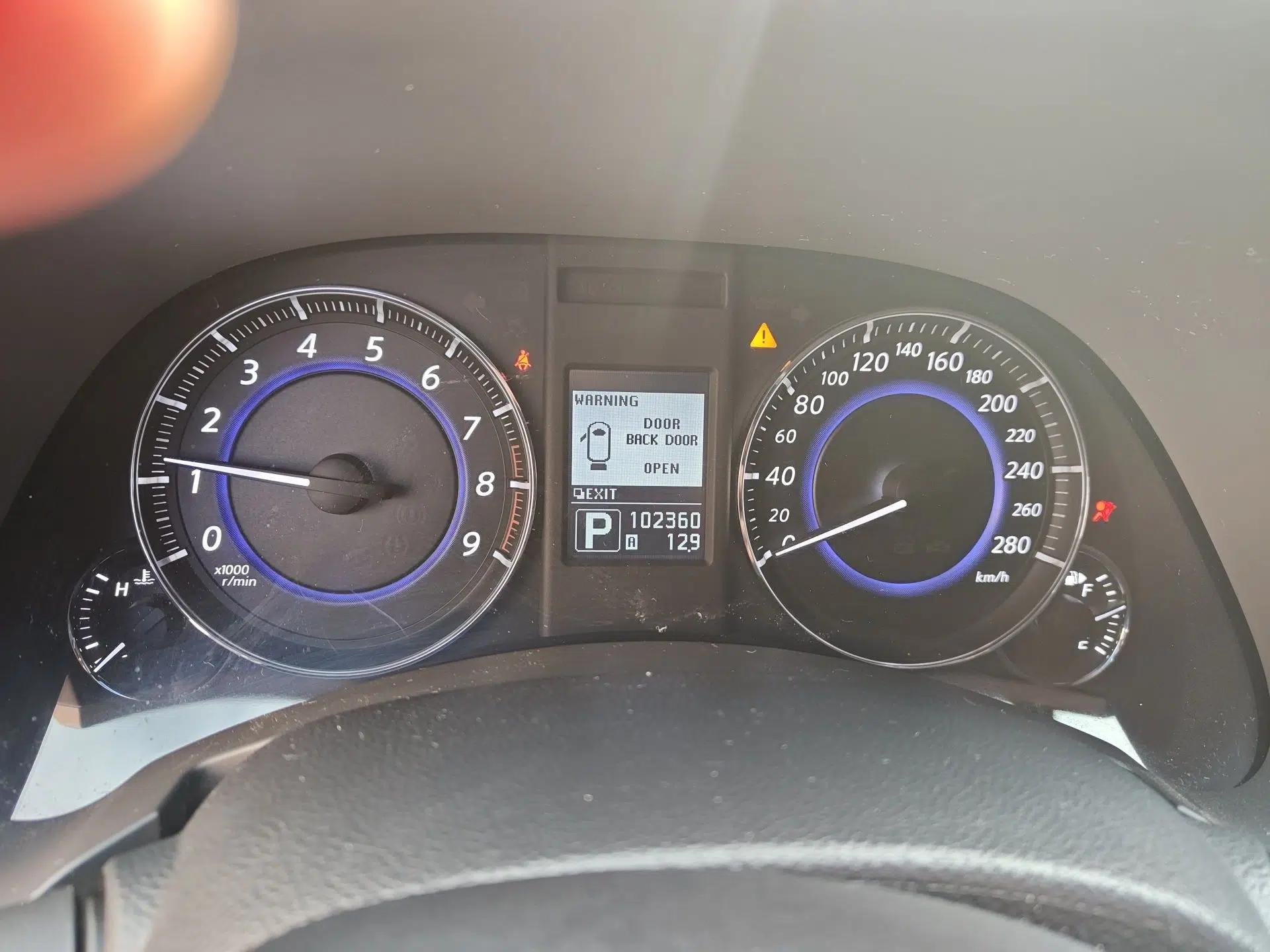 Infiniti QX70  — миниатюра 12