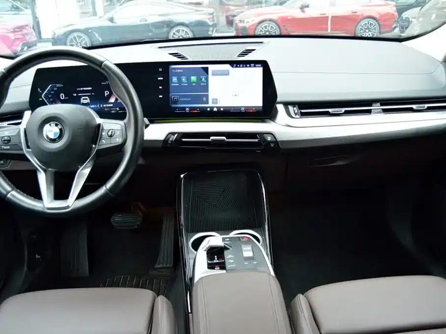 2025 BMW X2 Imported sDrive25i M Sport Package — миниатюра 11