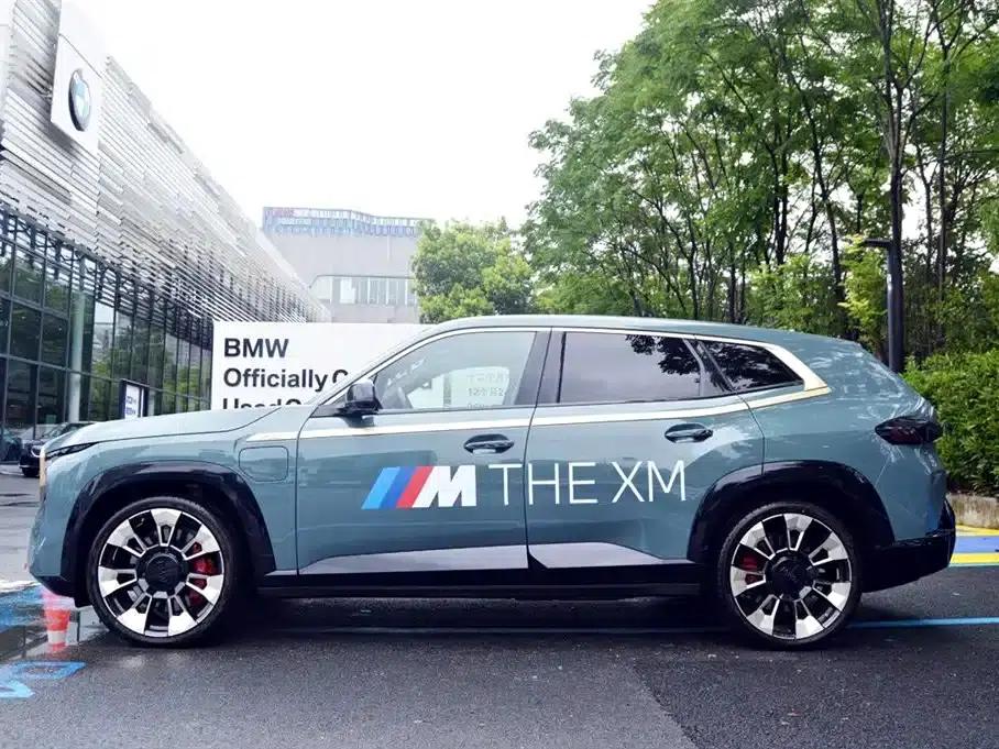 BMW XM 2023 Base Model — миниатюра 5