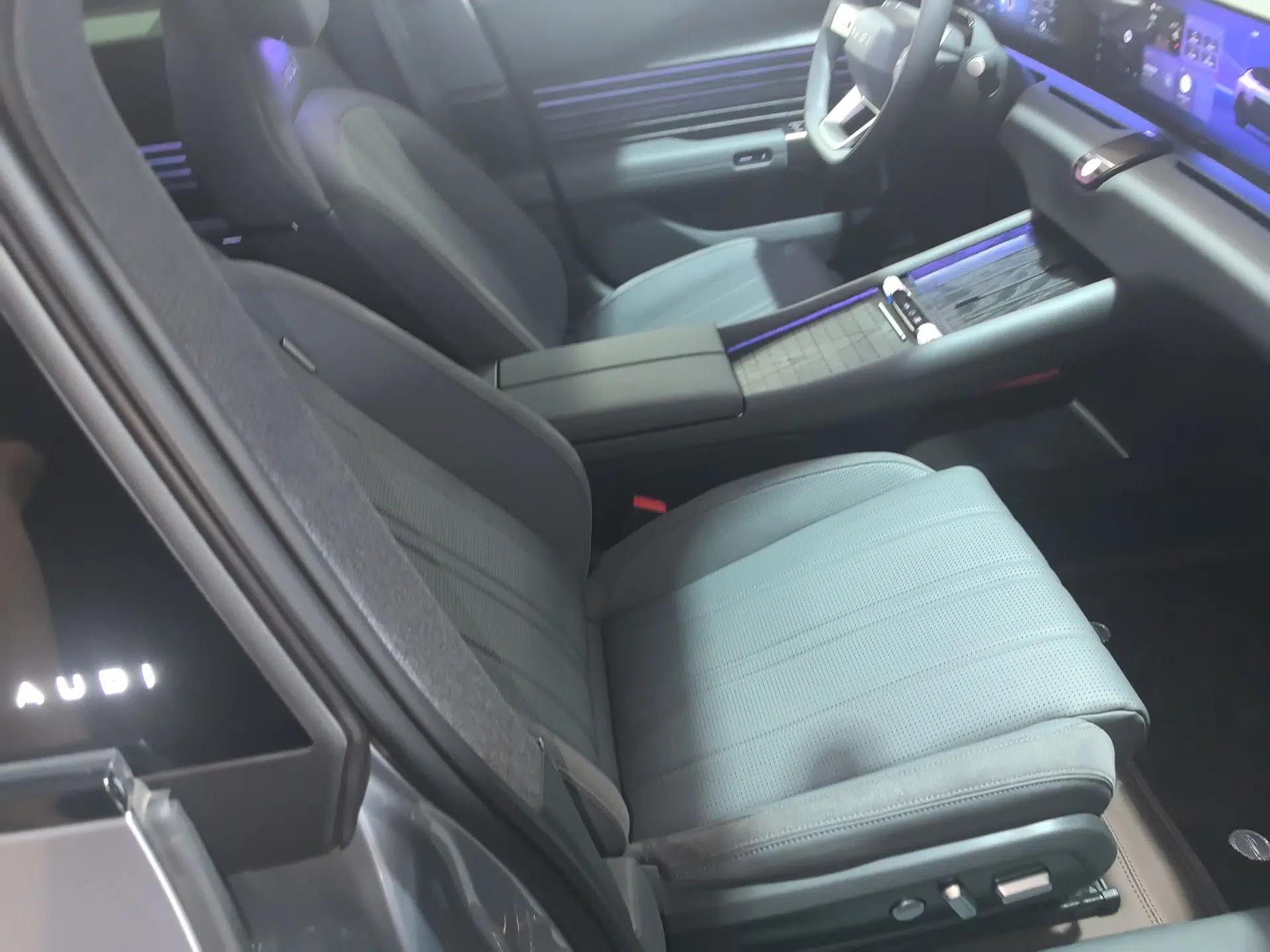 Audi E5 Sportback 2026 Pioneer Quattro Model — миниатюра 23