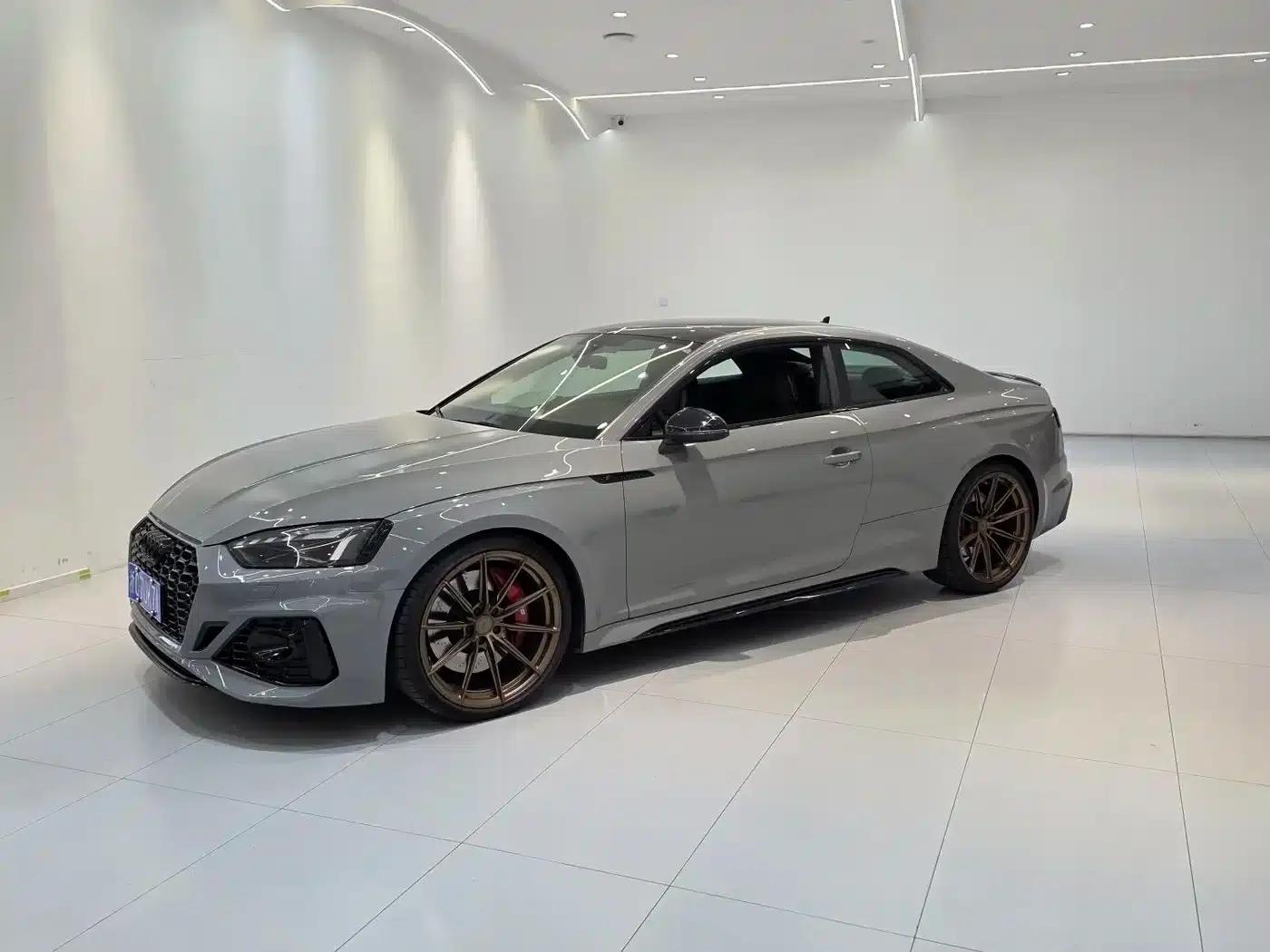 Audi RS 5 2023 RS 5 2.9T Coupe Obsidian Edition — миниатюра 1