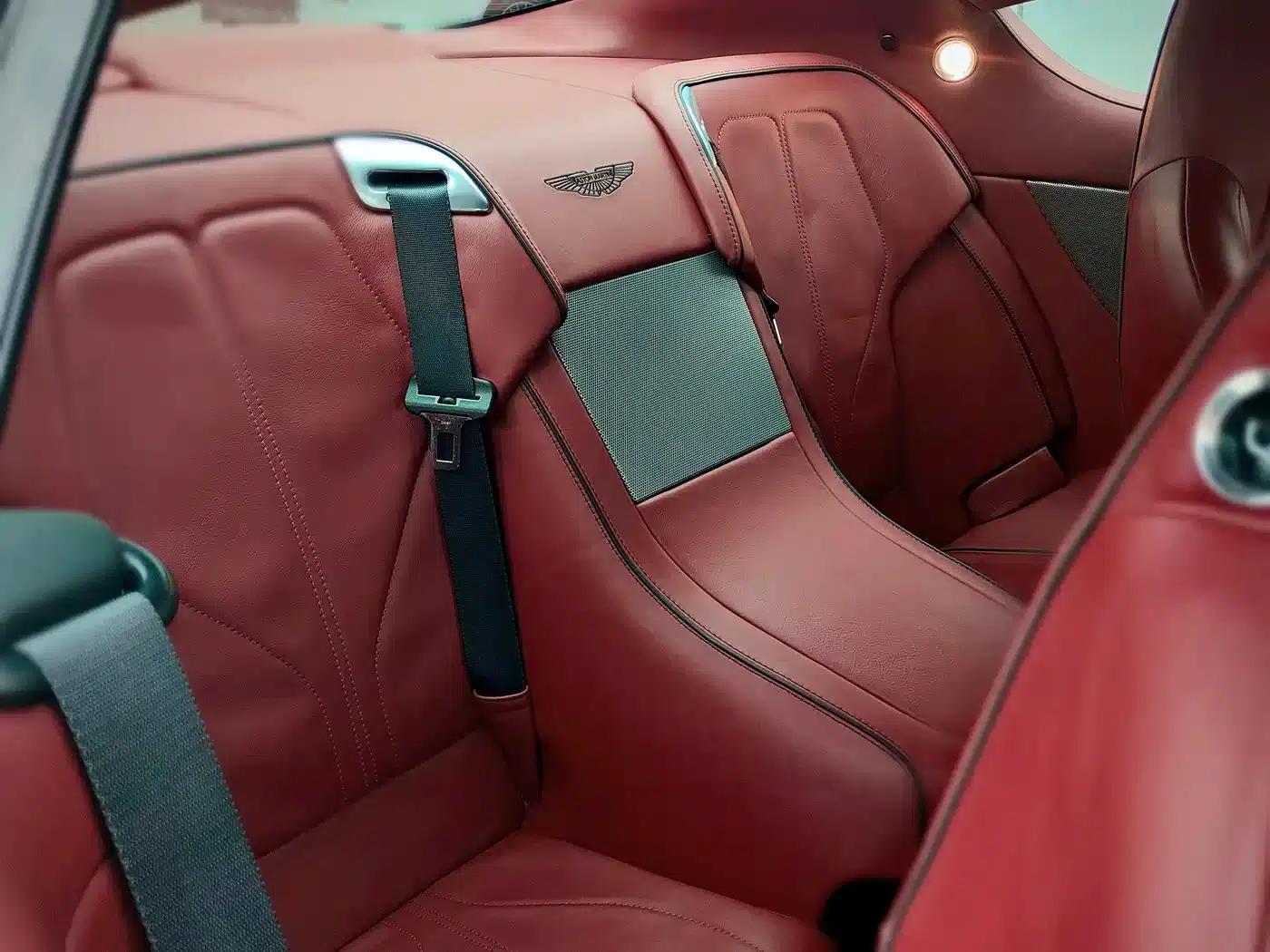 Aston Martin DB9 2013 6.0L Coupe — миниатюра 26